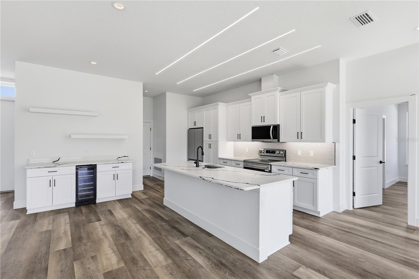 INDIAN TRAILS - Residential