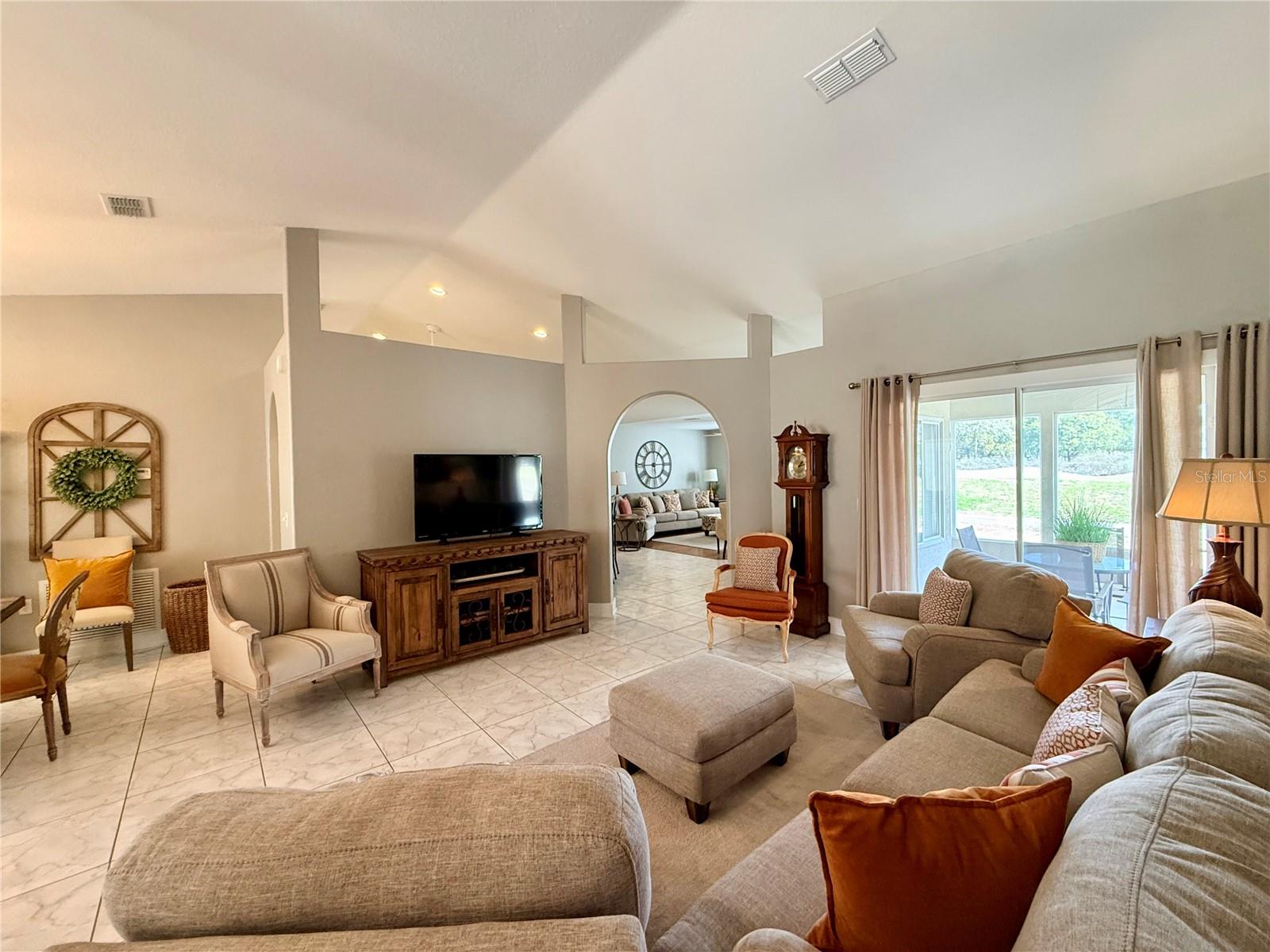 SPRUCE CREEK PRESERVE - Residential