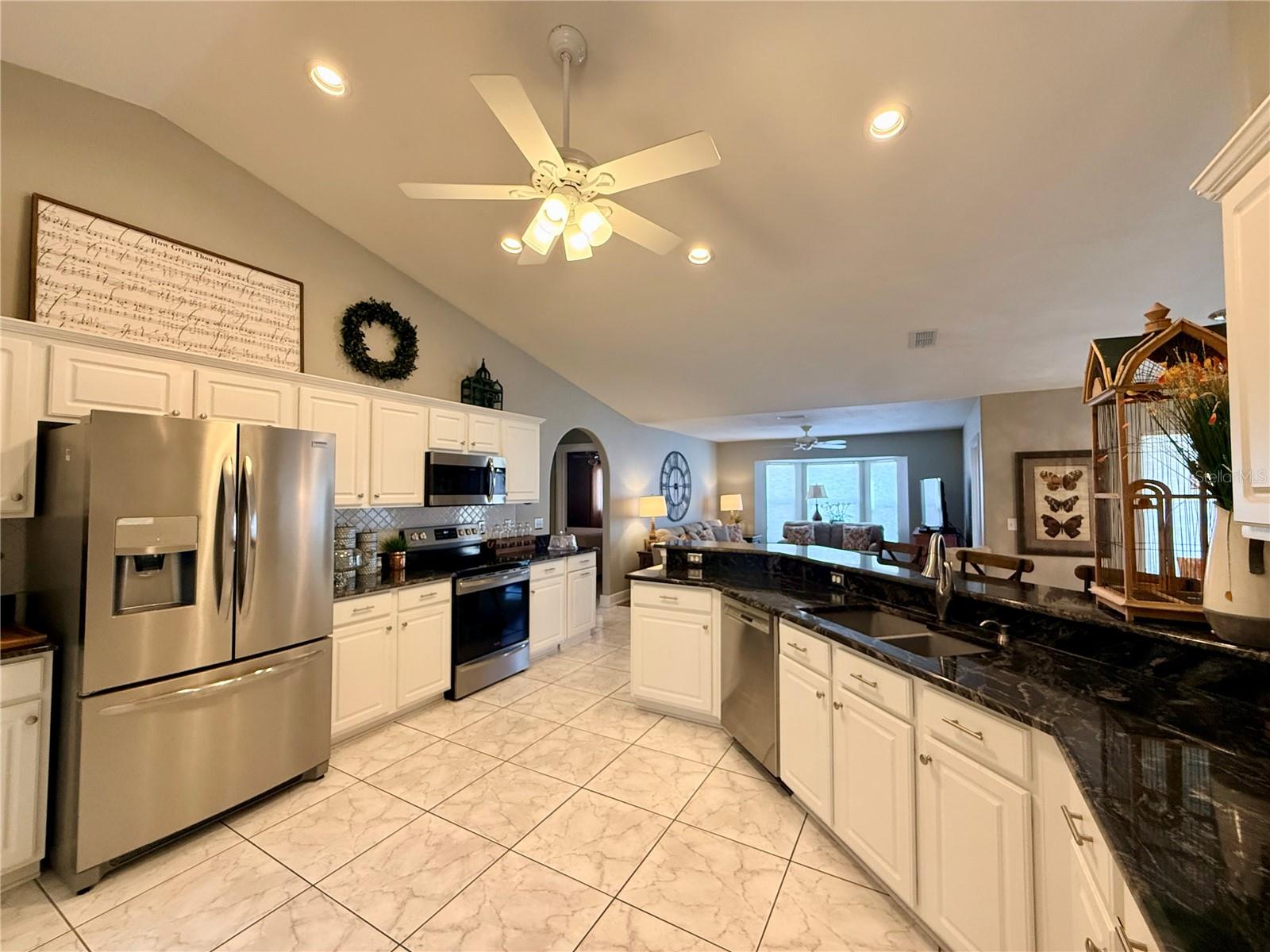 SPRUCE CREEK PRESERVE - Residential