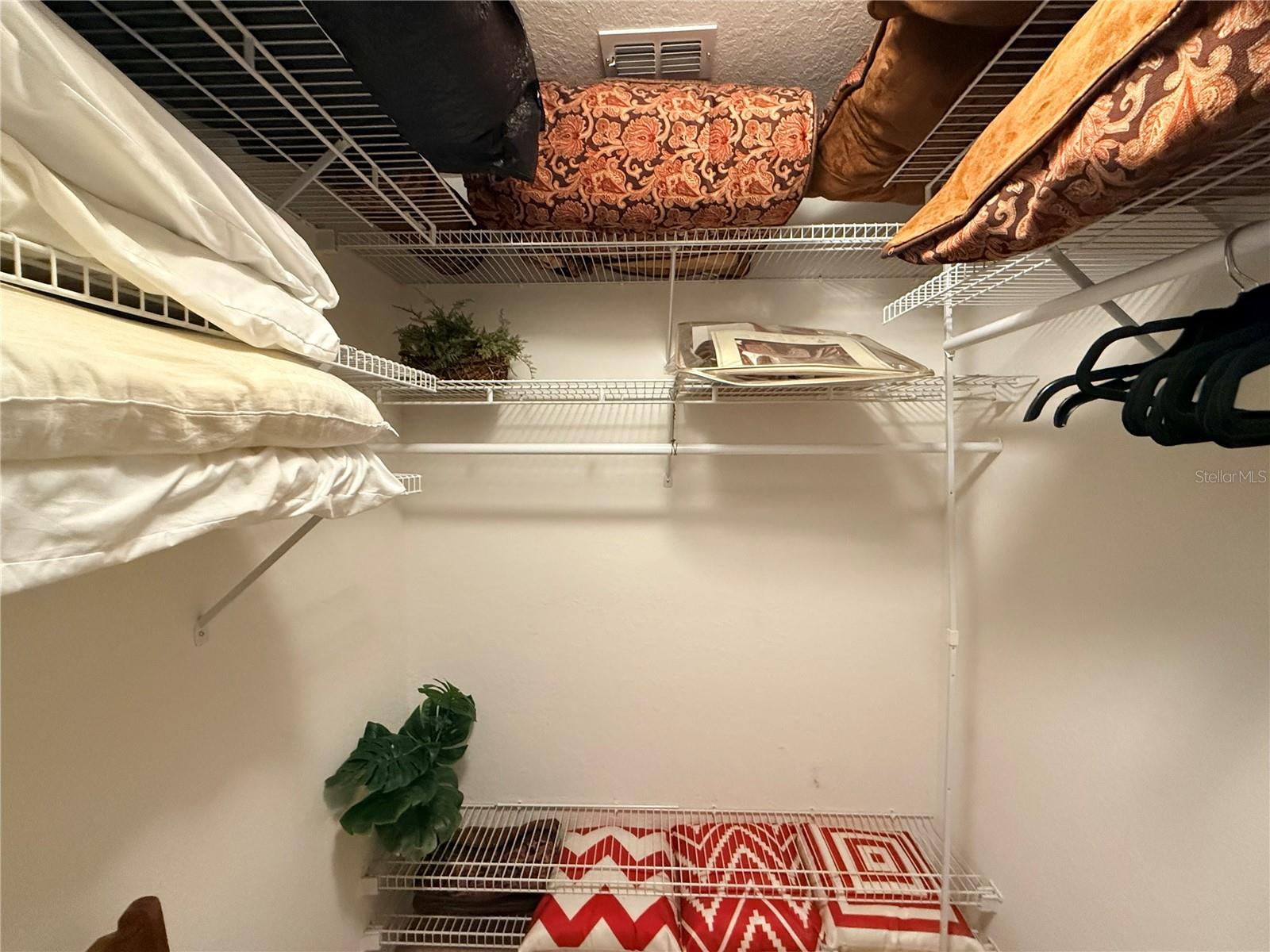 SPRUCE CREEK PRESERVE - Residential