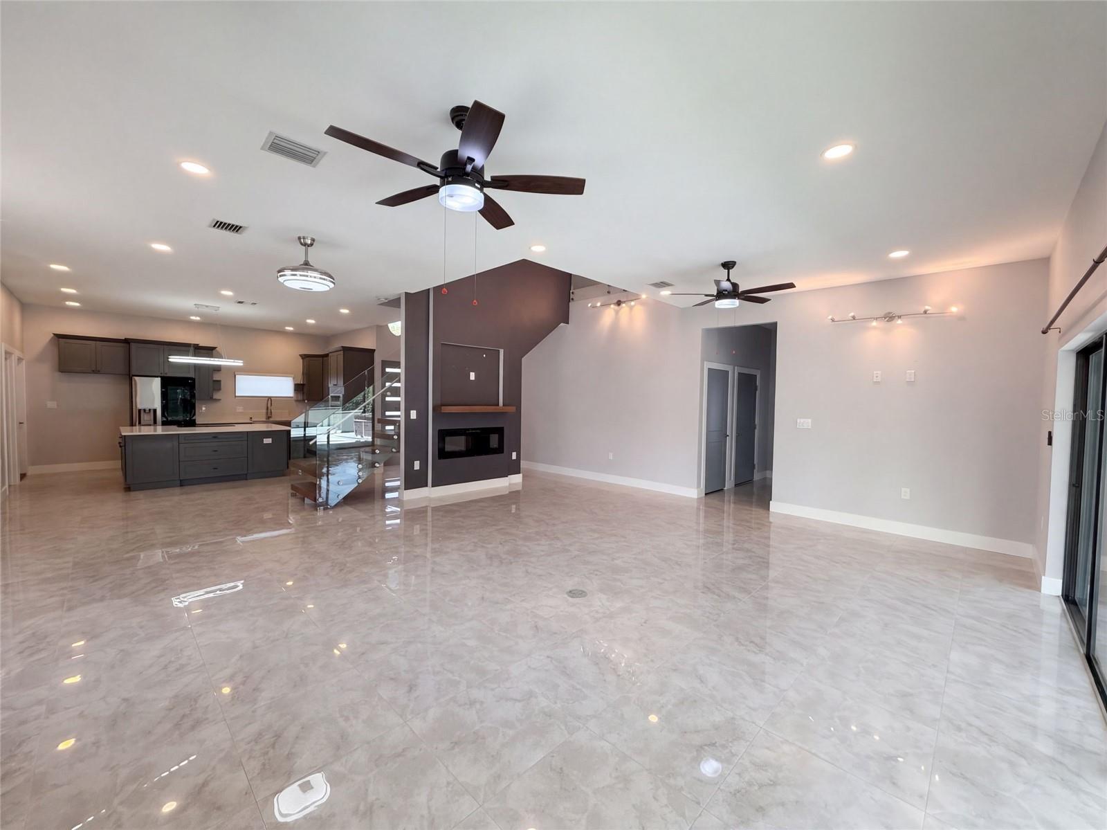541 W LAKE BRANTLEY ROAD