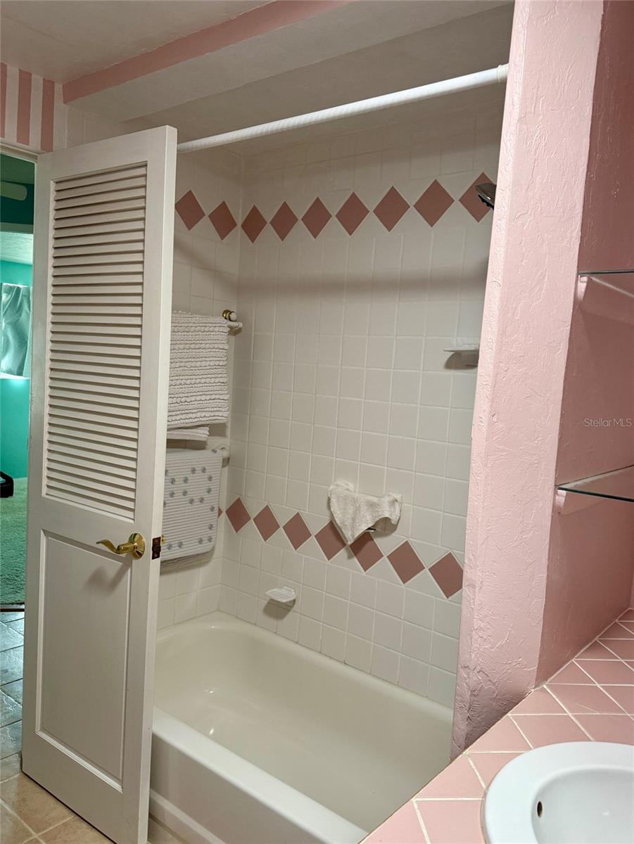 CRECELIUS SUB - Residential