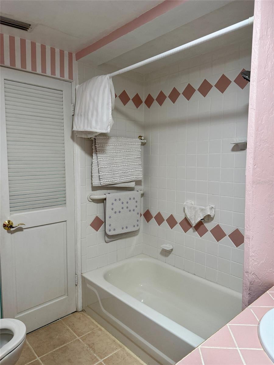 CRECELIUS SUB - Residential