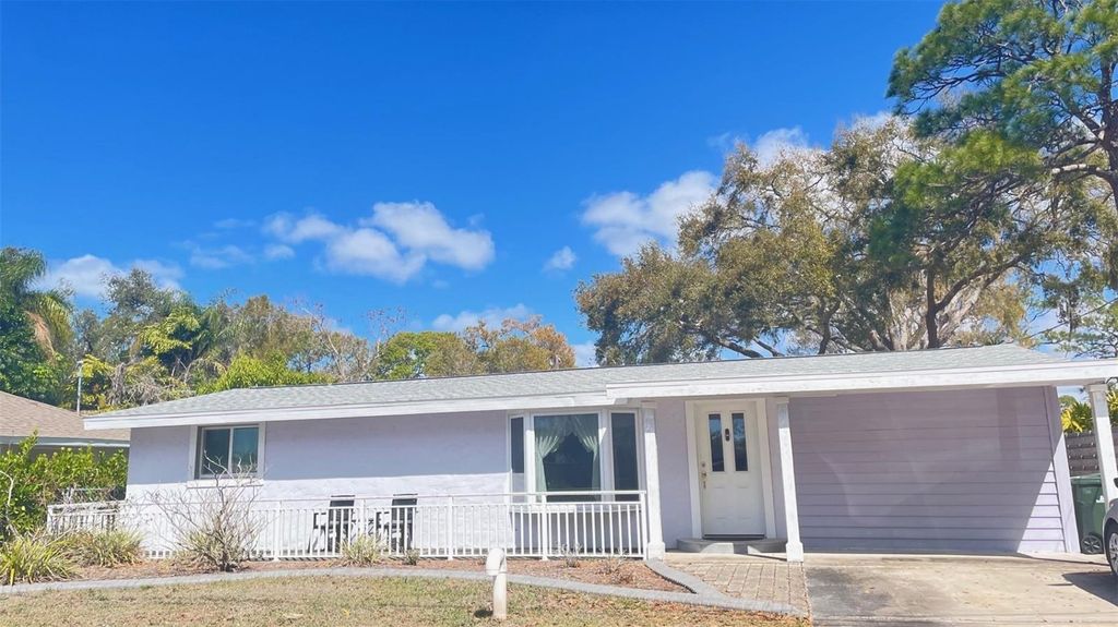 Photo of 2233 Alice Road, Sarasota, FL 34231 (MLS # A4686628)