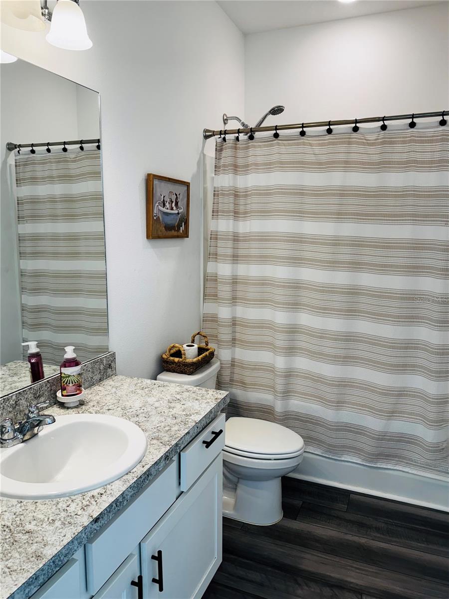 SOUTH HAVEN - Residential