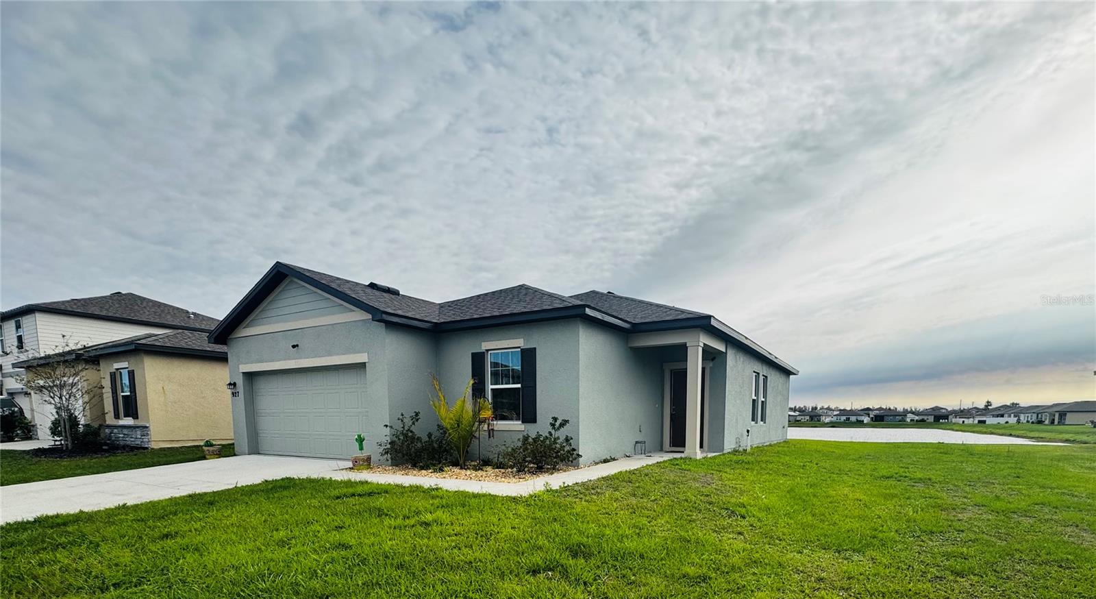 SOUTH HAVEN - Residential