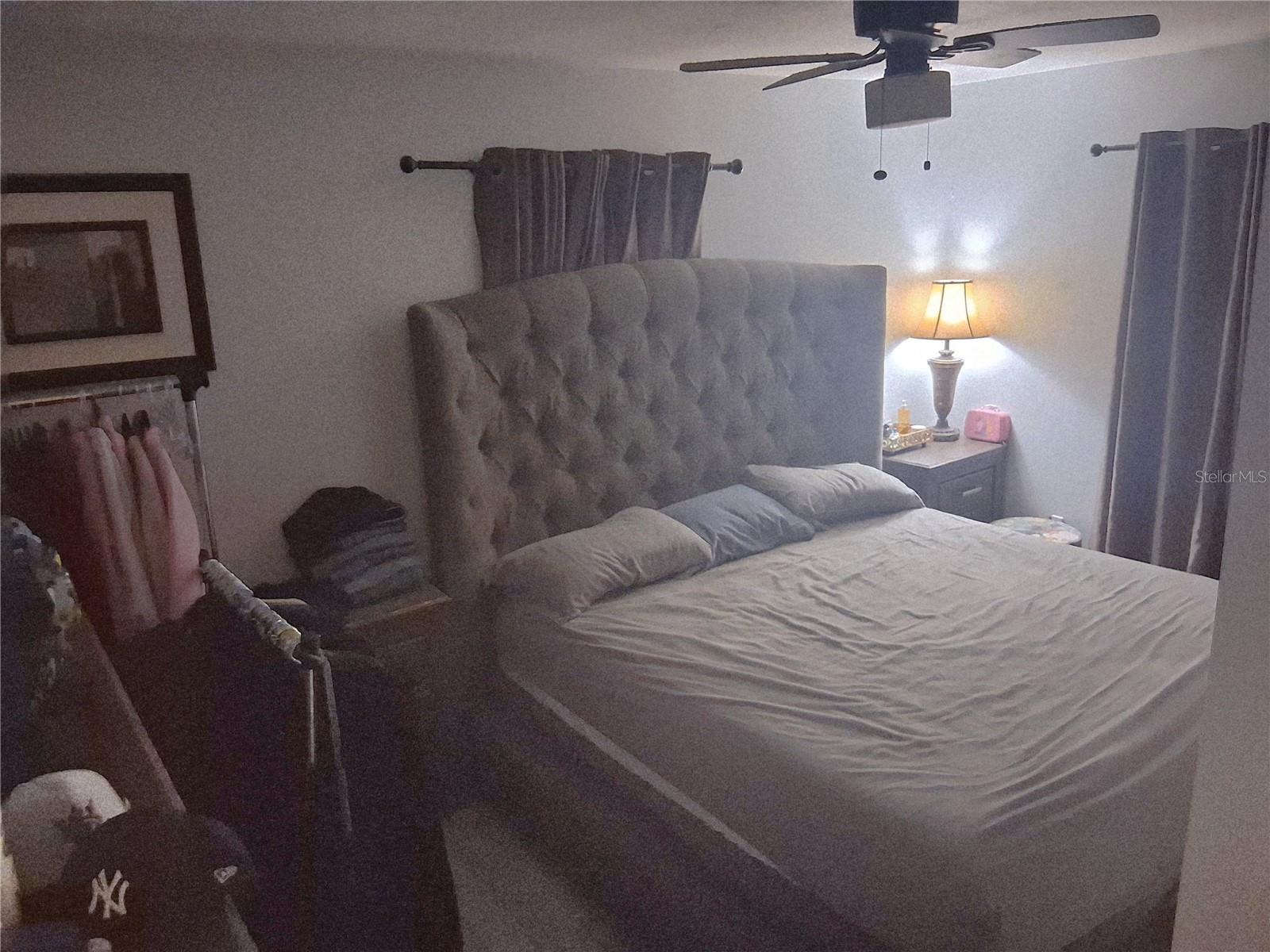 PALM LAKES ESTATES - Residential