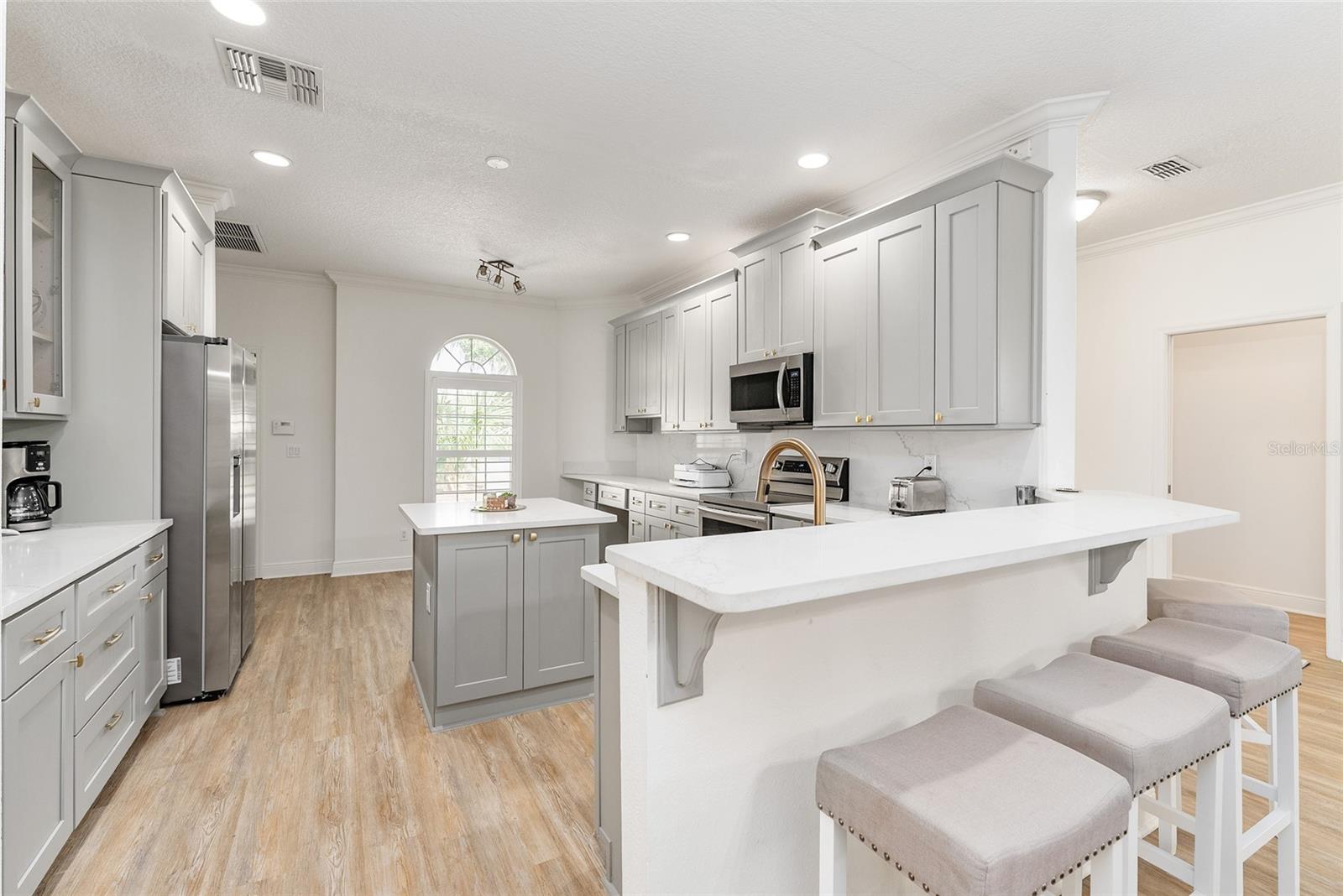 HEATH BROOK HILLS - Residential Lease