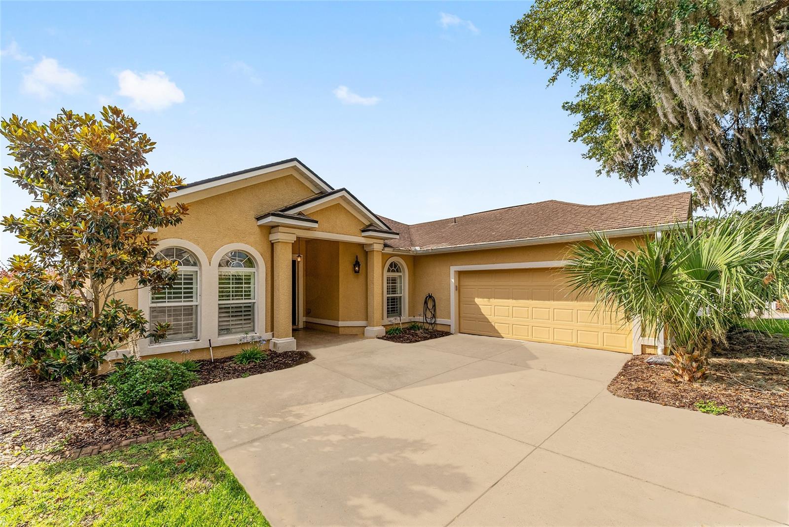 Welcome to Your Turnkey Oasis in Heath Brook Hills!
Imagine arriving in Ocala, Florida, and stepping into a beautifully updated and fully furnished 4 bedroom, 3 bath home that's ready for you to simply unpack your suitcase and start living. This is that home! Located in the desirable Heath Brook Hills, you'll be just minutes away from shopping, restaurants, hospitals, and the renowned World Equestrian Center.
As you enter, be greeted by the inviting and warmly furnished living room, complete with a cozy fireplace and a wall-mounted television – perfect for relaxing evenings. The heart of the home, the kitchen, is a showstopper featuring stunning quartz countertops, sleek stainless steel appliances, a stylish stone backsplash, and custom solid wood cabinetry. Luxury vinyl flooring flows seamlessly throughout the spacious 2000+ sq ft, creating a modern and comfortable atmosphere.
The desirable split bedroom plan offers privacy and convenience. A guest bedroom with its own dedicated bathroom is located at the front of the home, while two additional guest rooms share a full bathroom on the right. Retreat to the primary bedroom at the rear of the home, a tranquil haven boasting a lovely tray ceiling, a wall-mounted TV, bright, natural light, and a generously sized walk-in closet. The ensuite primary bathroom is your personal spa, featuring a glass walk-in shower, a luxurious soaking tub, and dual vanities.
Step outside and discover a cozy outdoor space perfect for gathering with friends and family, overlooking the expansive backyard.
Stress-Free Living: The rental amount includes:
-One cleaning a month
-Utilities with a monthly cap
-High-speed WiFi and cable
-Garbage pickup
-HOA fees
Don't miss the opportunity to experience the best of Ocala, FL, in this beautifully appointed and conveniently located home. Come and enjoy the Florida lifestyle today!