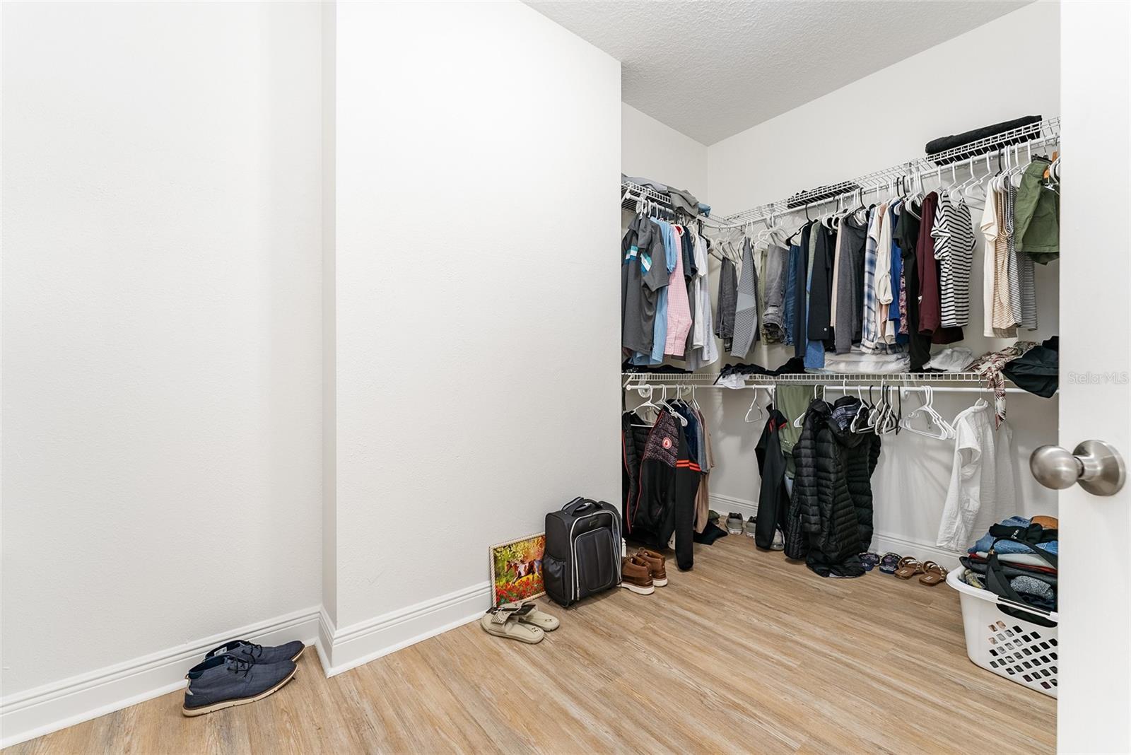 HEATH BROOK HILLS - Residential Lease