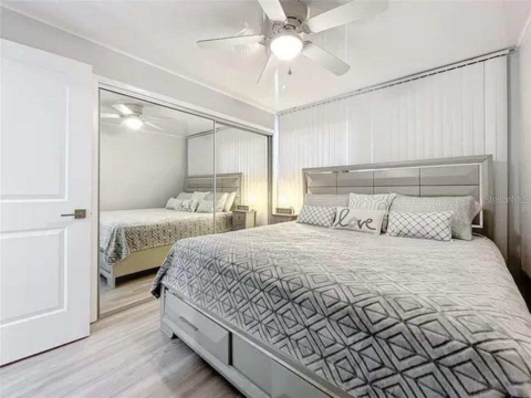 EASTWOOD SHORES 4 PH 1 - Residential