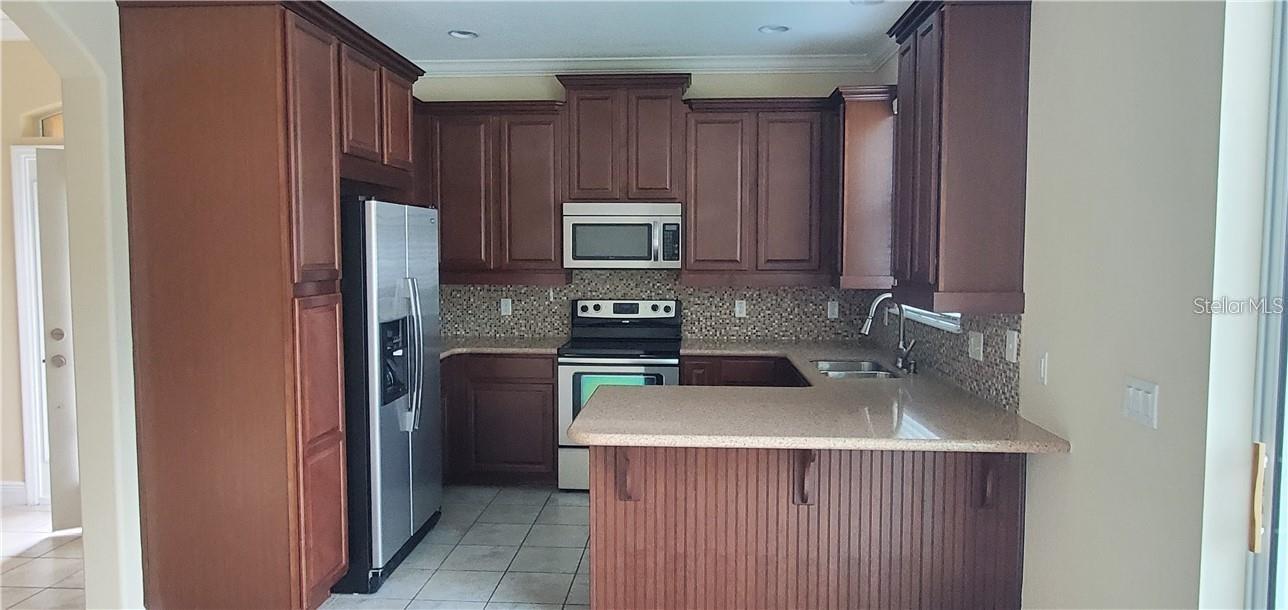 LAKE NONA PRESERVE 2ND AMENDME - Residential Lease