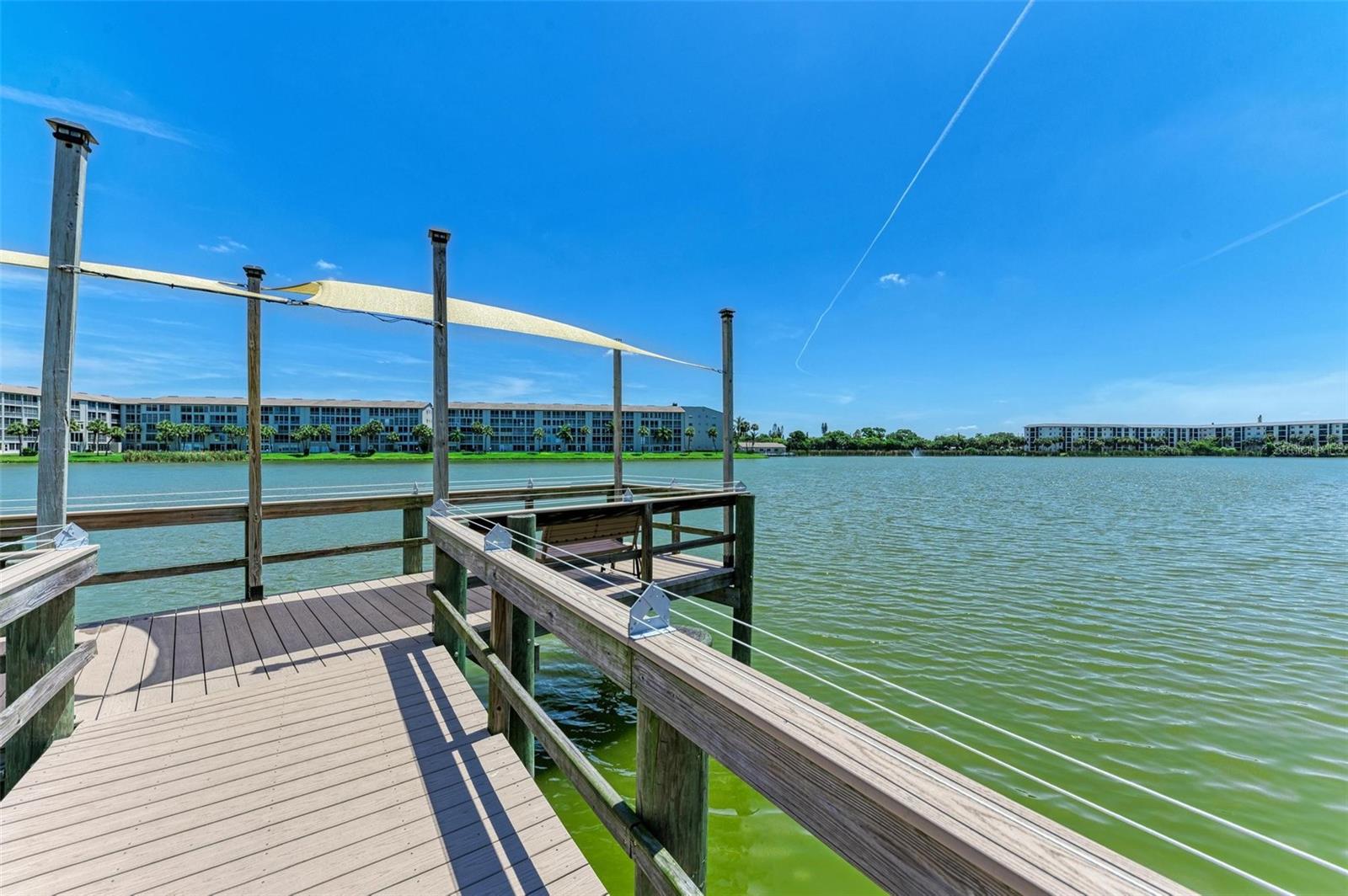 BAYSHORE ON THE LAKE APTS II SEC 3 - Residential
