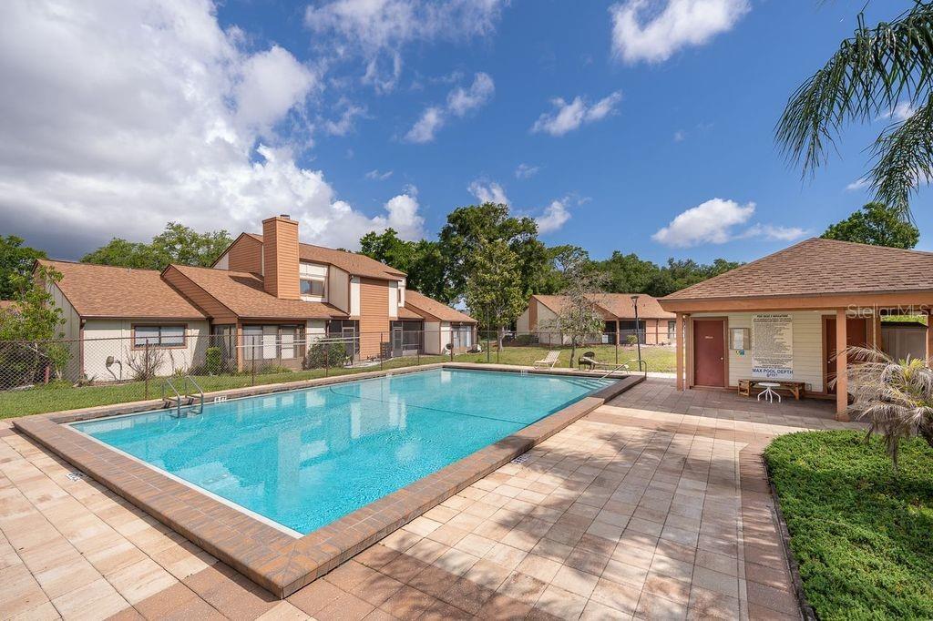 DEERWOOD 04 - Residential