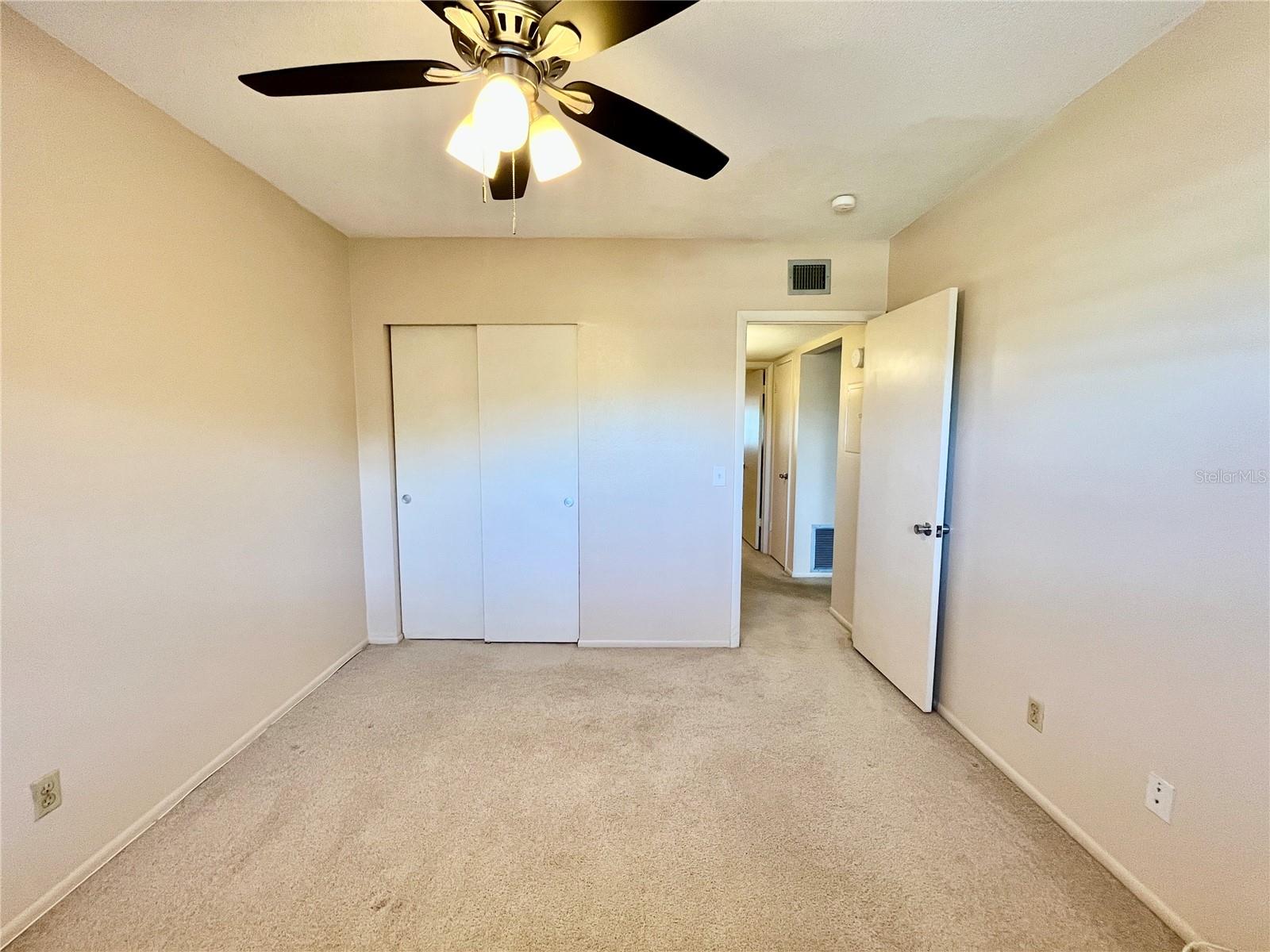 ON TOP OF THE WORLD - Residential