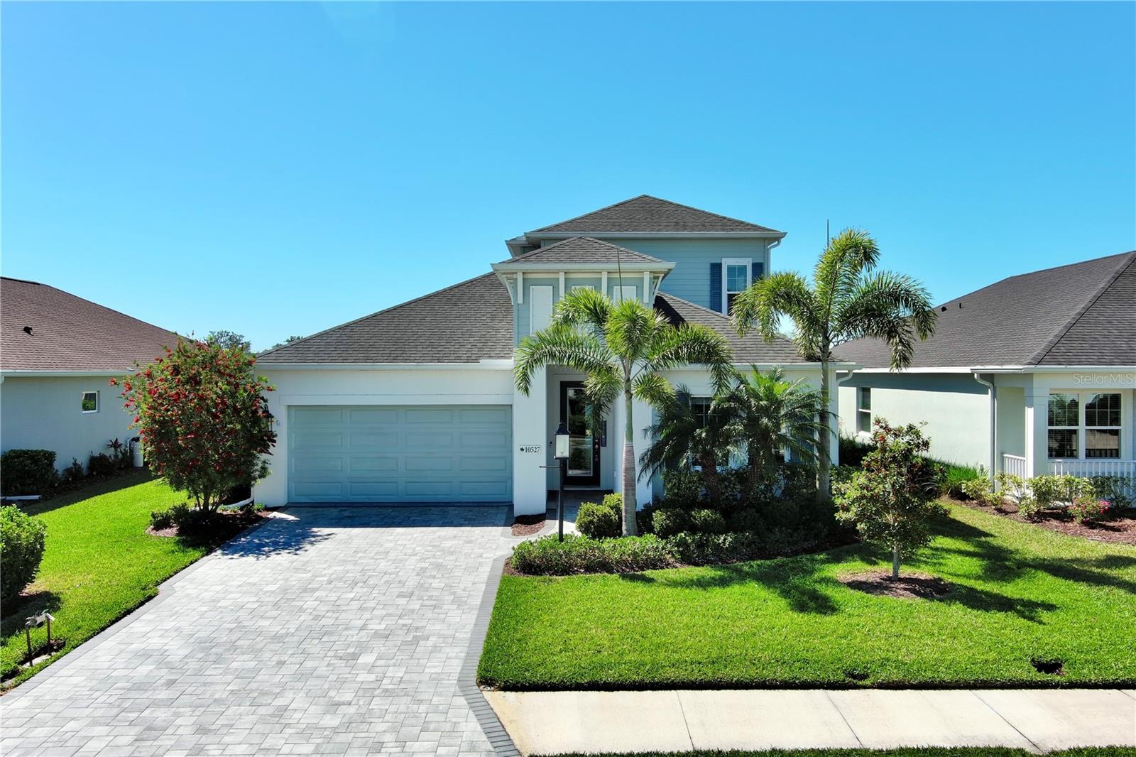 10527 FALLING LEAF COURT