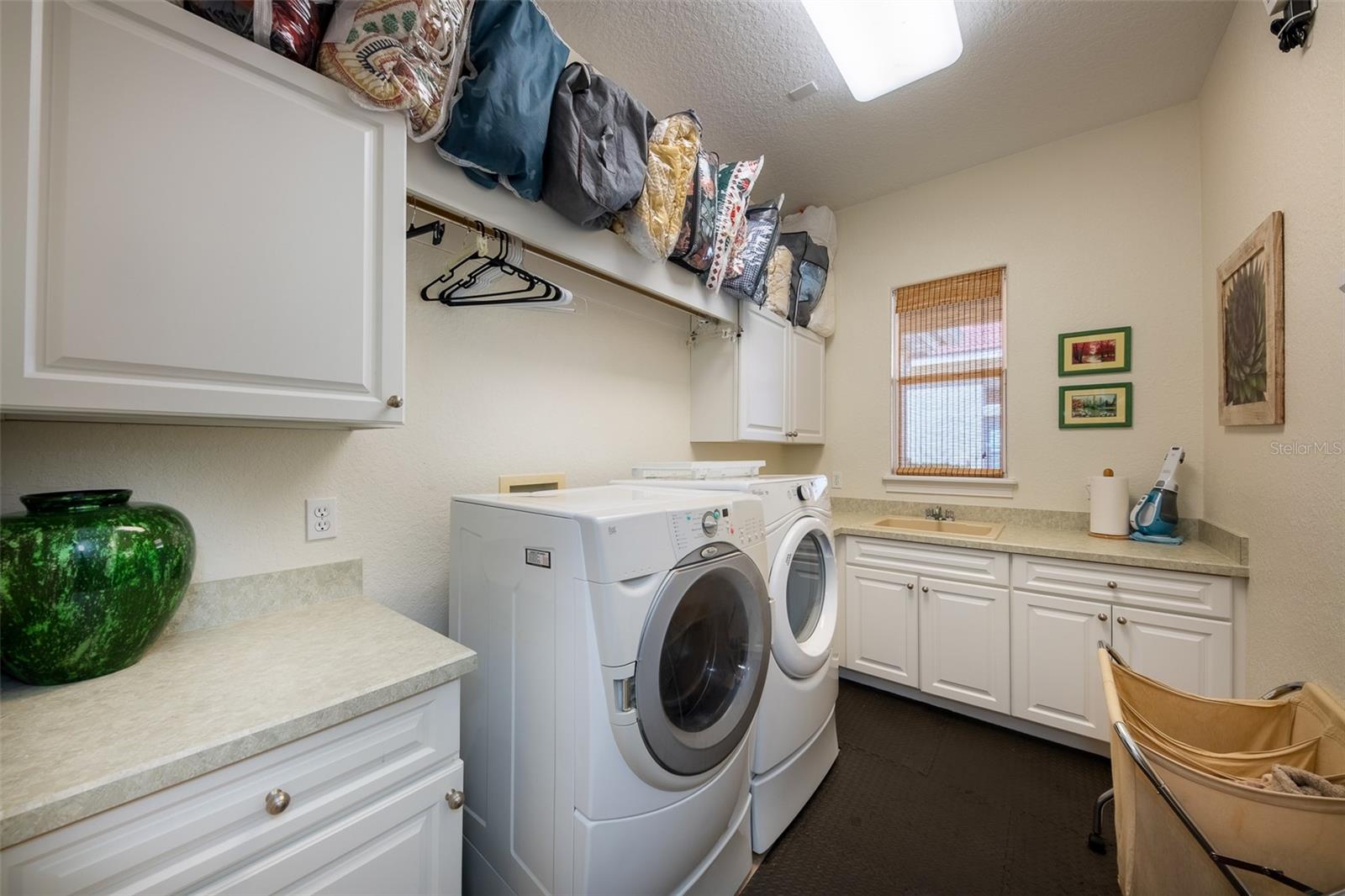 LAKE FOREST SEC 7A - Residential