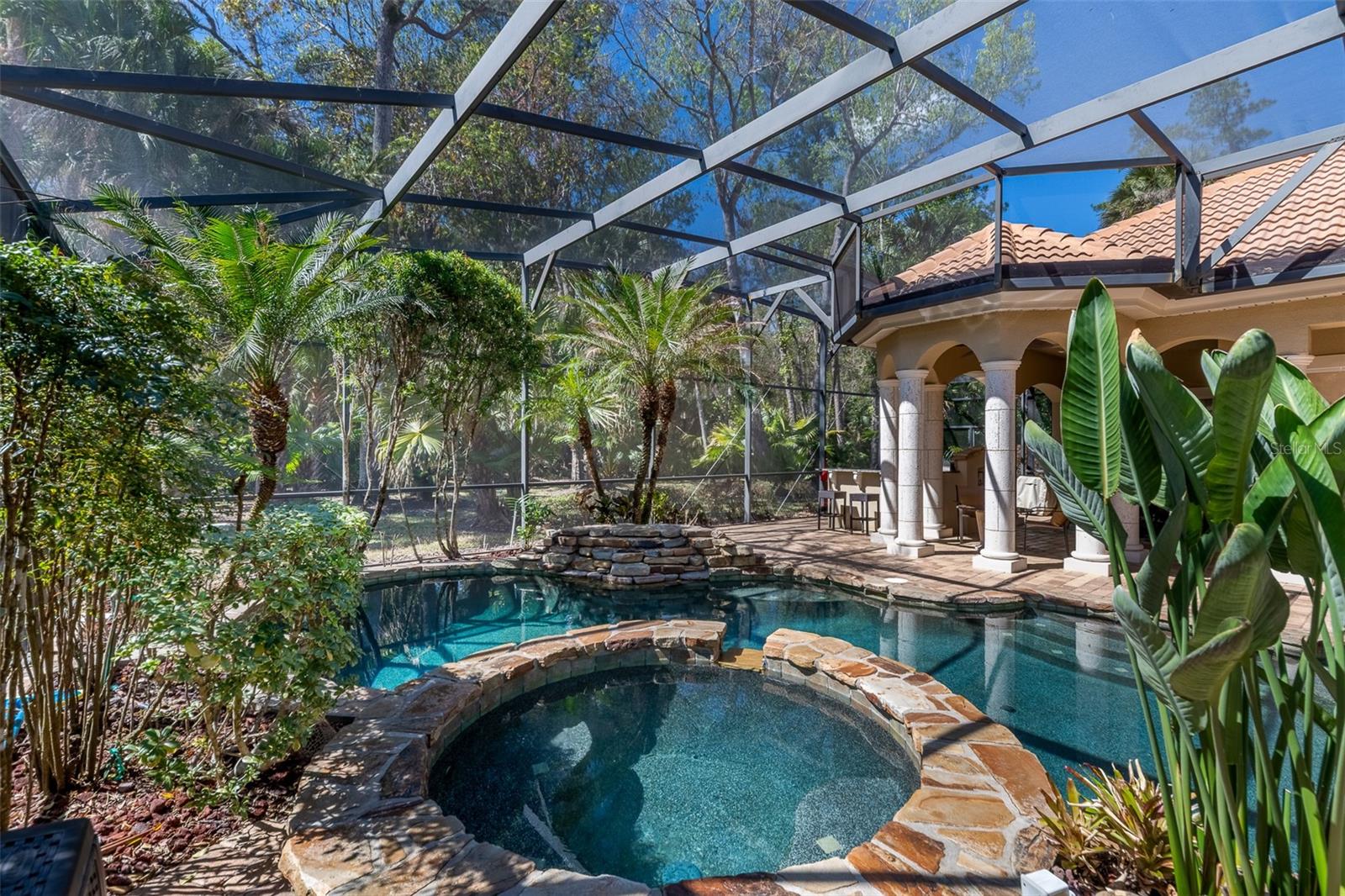 LAKE FOREST SEC 7A - Residential