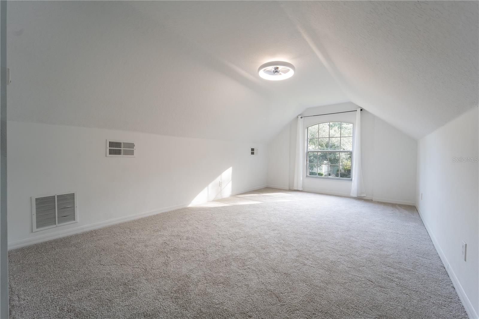 BENT OAKS UNIT 04 - Residential