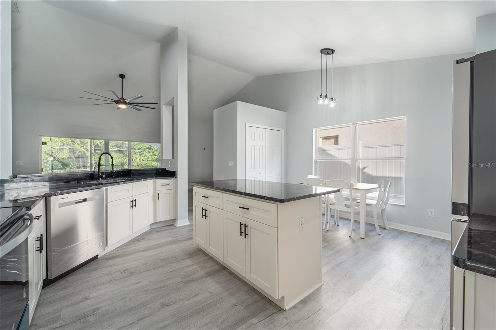 BENT OAKS UNIT 04 - Residential