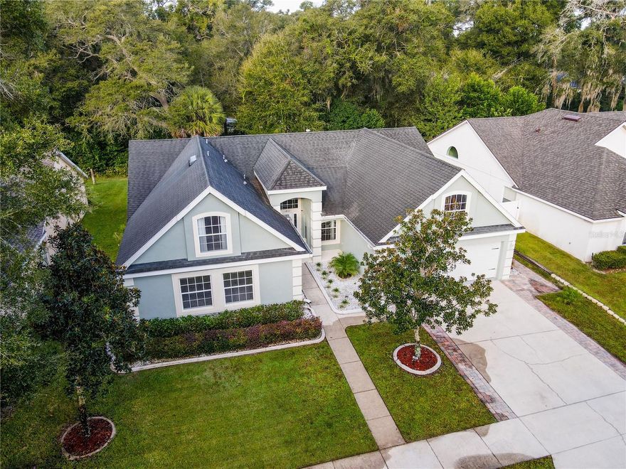 **NEWLY RENOVATED HOME IN BENT OAKS!!** New bathrooms, new kitchen, new floors, fresh paint through out, RESURFACED POOL! Great location, low HOA fees. Spend your upcoming, cool evenings outside in the large screened porch with a pool and SOAK in the propane fueled HOT TUB! Master bedroom wing has a huge soaker tub and shower combo with a large walk-in closet! This kitchen is outfitted with all new stainless steel appliances, all new shaker style cabinets, and upgraded granite! Tucked away discreetly, 3 bedrooms and a full bathroom in the front wing and a bonus room/5th bedroom on the second floor! Store your vehicles in the large 2 car garage too! Come see this home before it says "PENDING"!