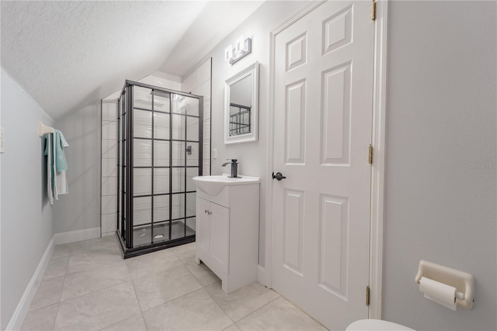 BENT OAKS UNIT 04 - Residential