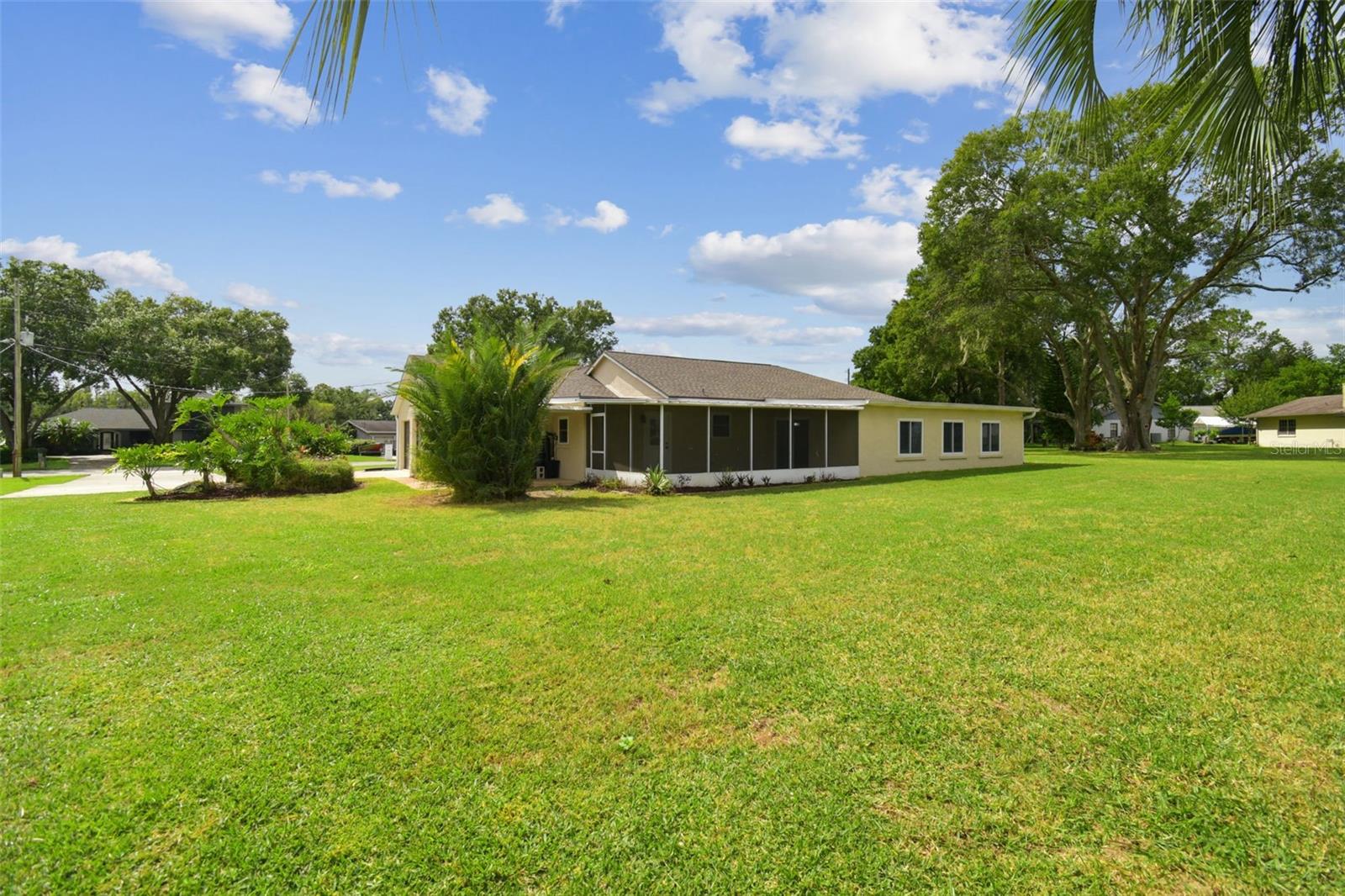 LAKE PADGETT ESTATES - Residential