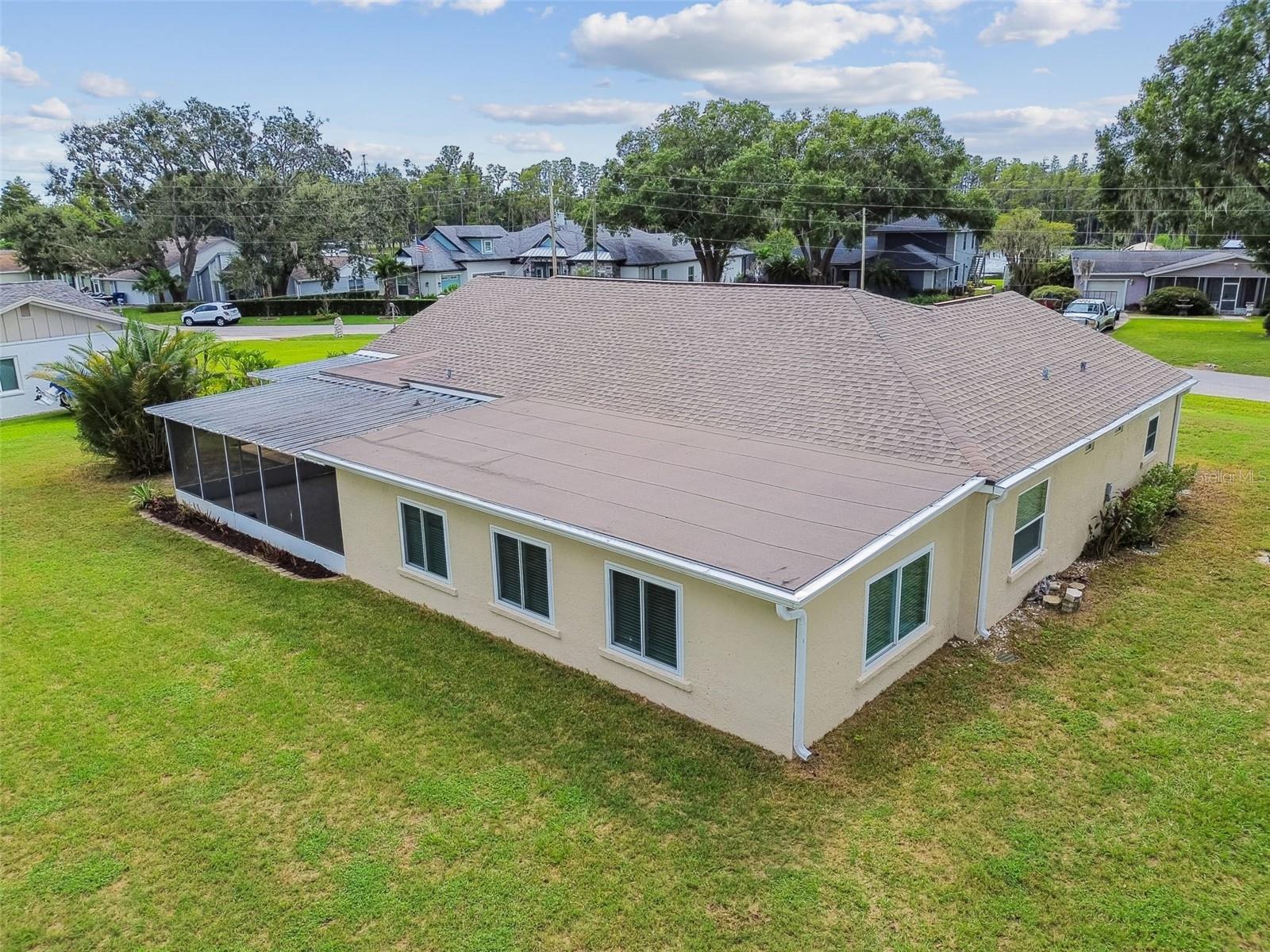 LAKE PADGETT ESTATES - Residential