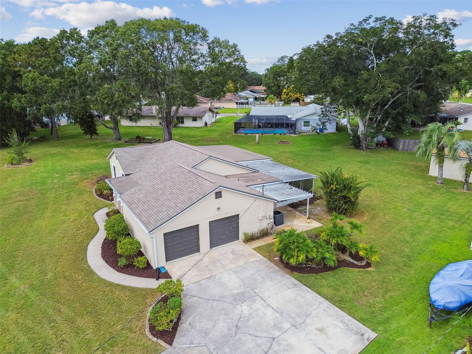 LAKE PADGETT ESTATES - Residential