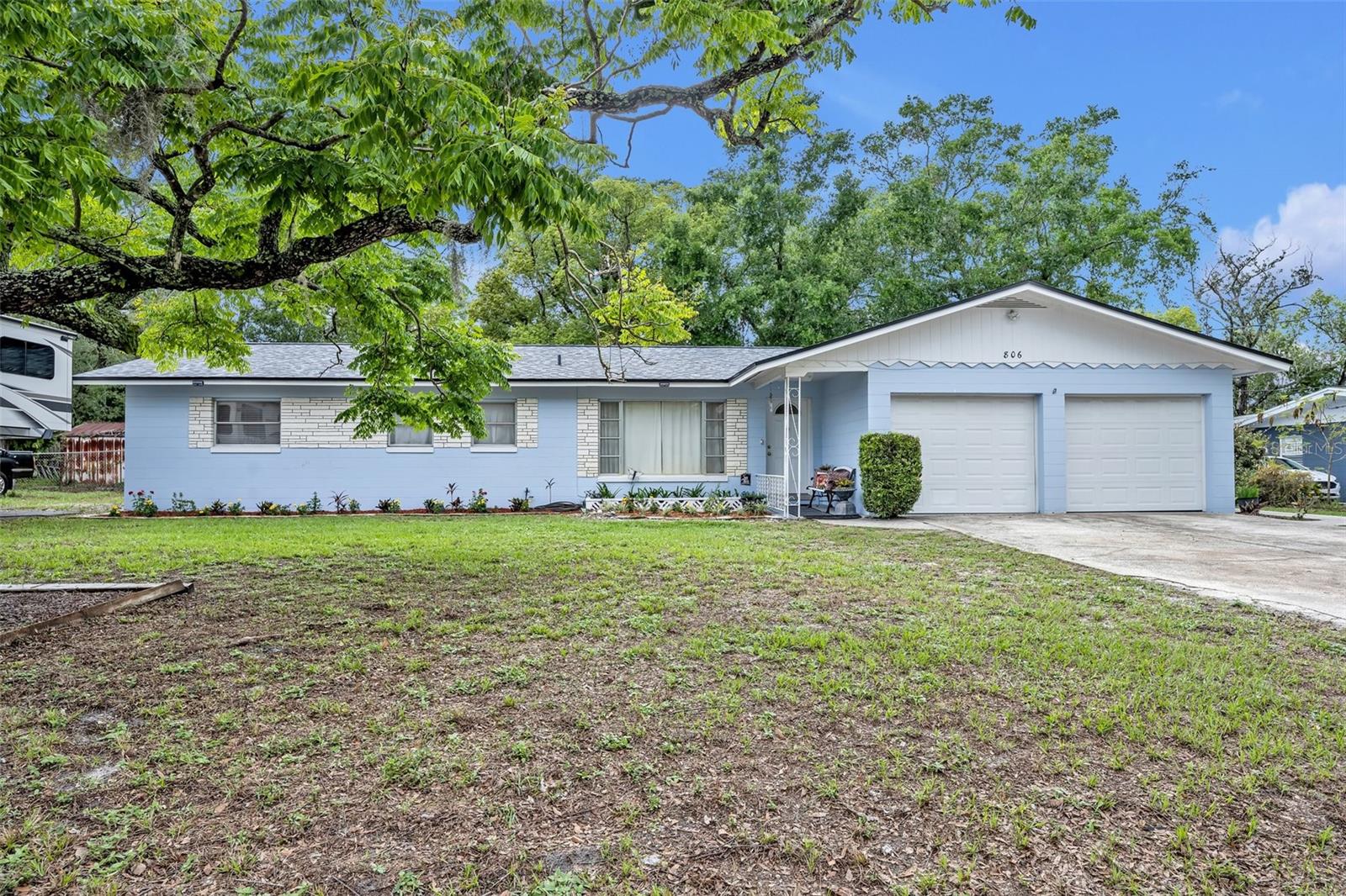 806 BEAR LAKE ROAD