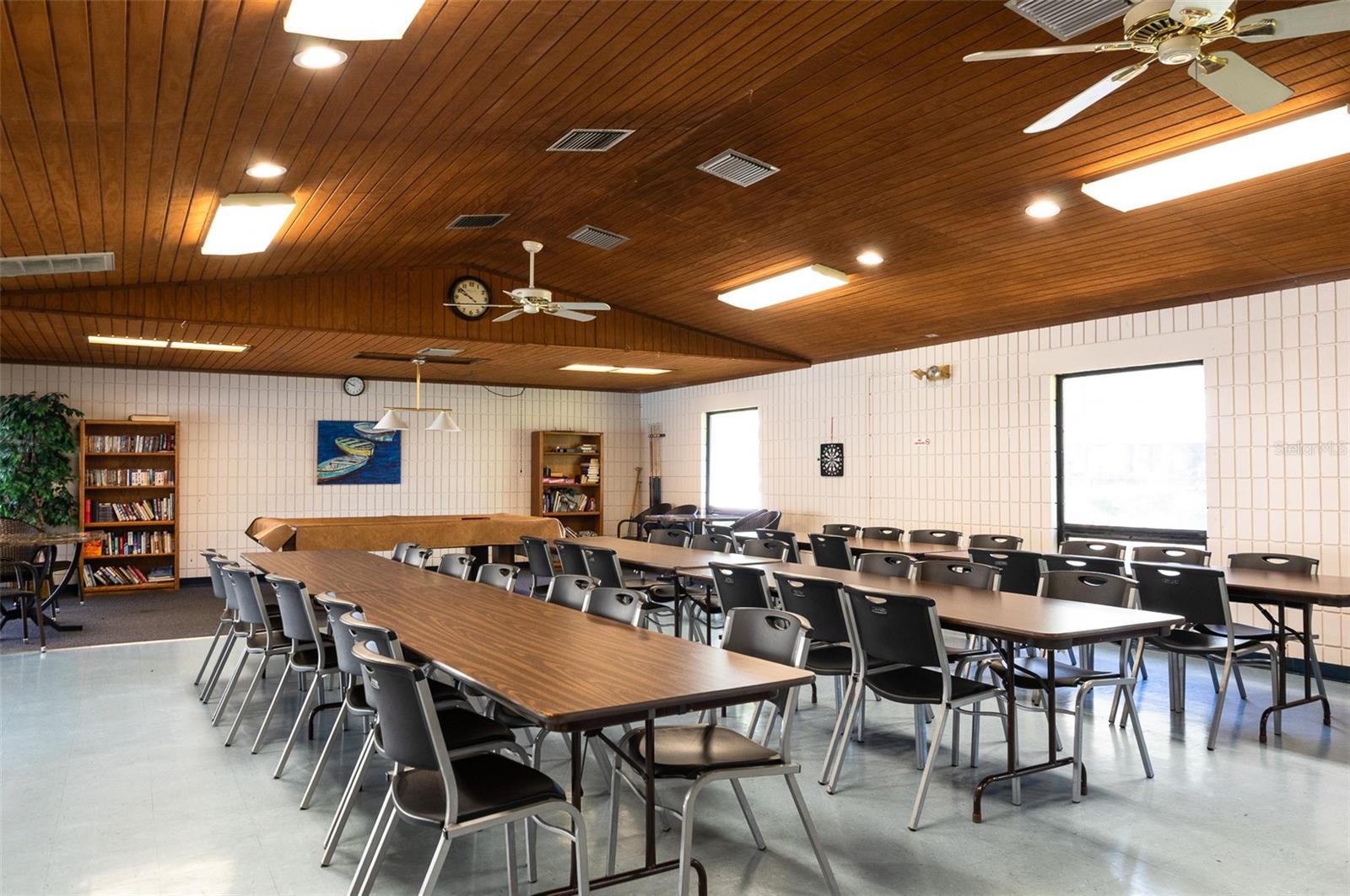 INVERNESS CONDO - Residential