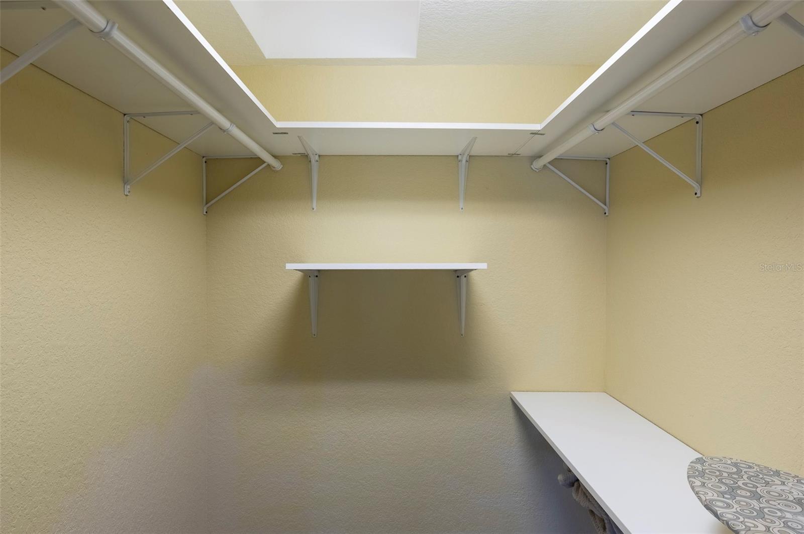 INVERNESS CONDO - Residential