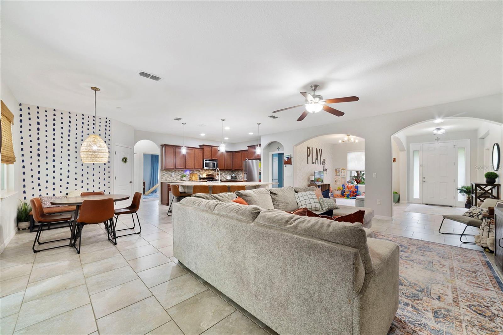 611 MEADOW SAGE DRIVE