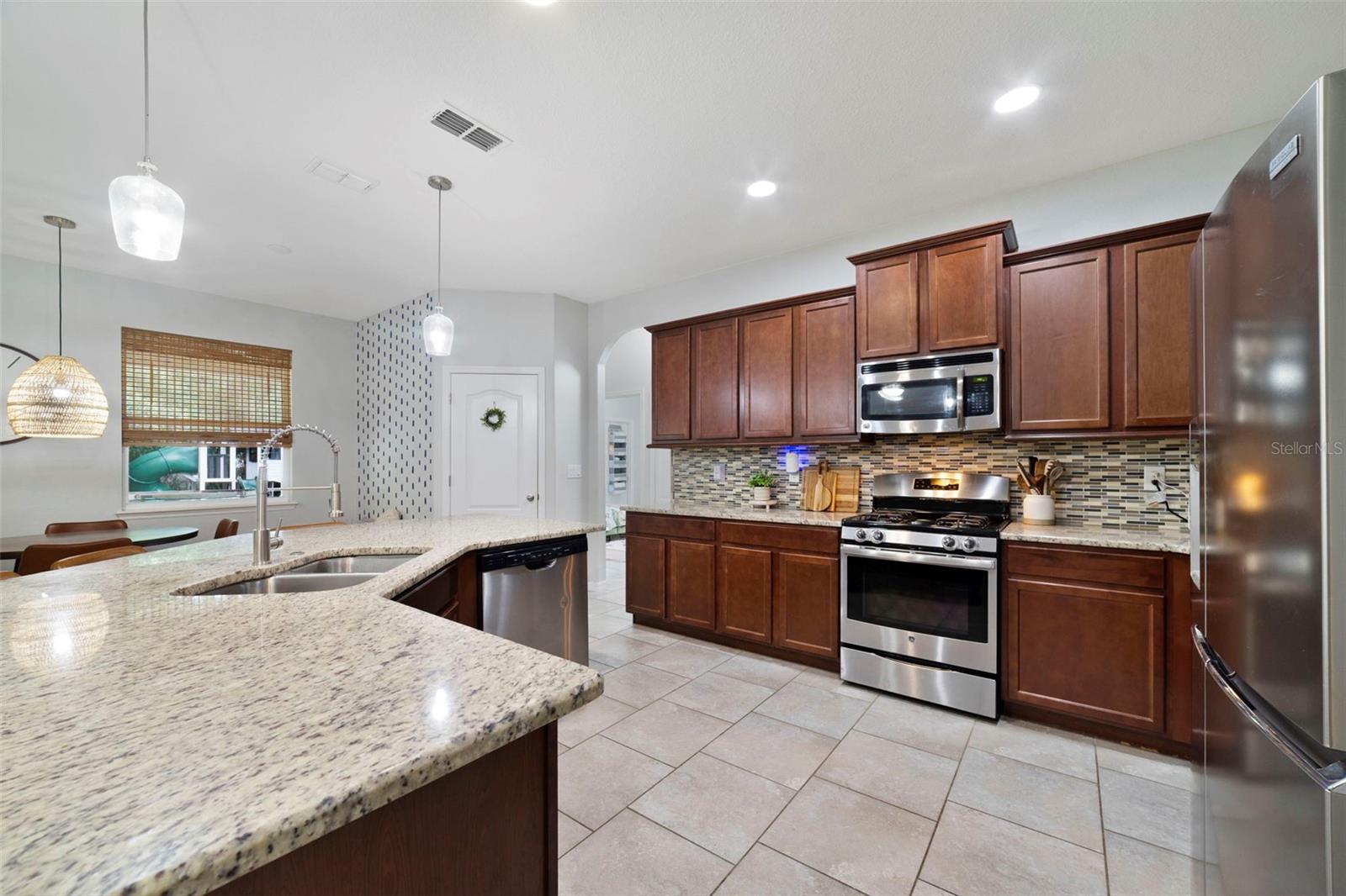 611 MEADOW SAGE DRIVE