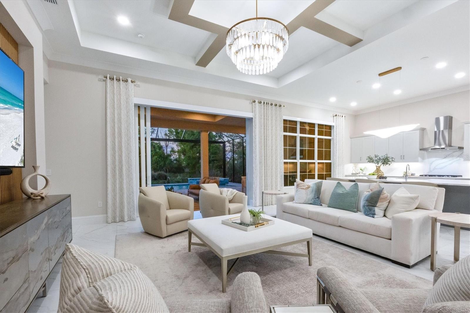 8352 SEA GLASS COURT