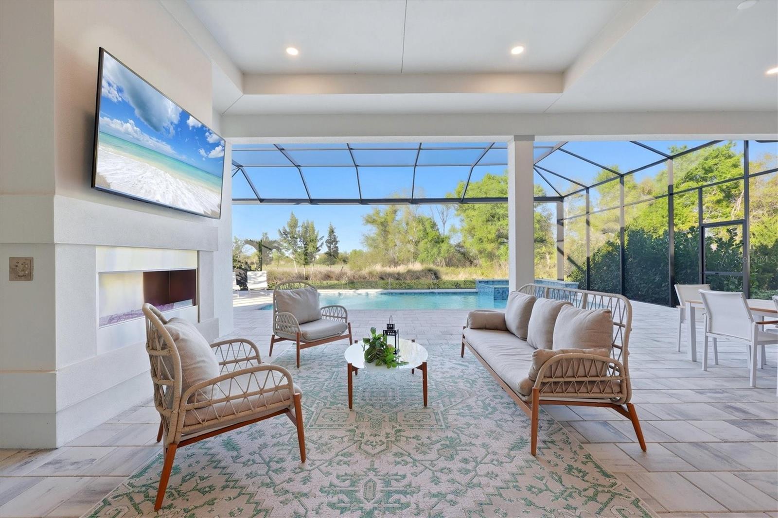 WILD BLUE - Residential