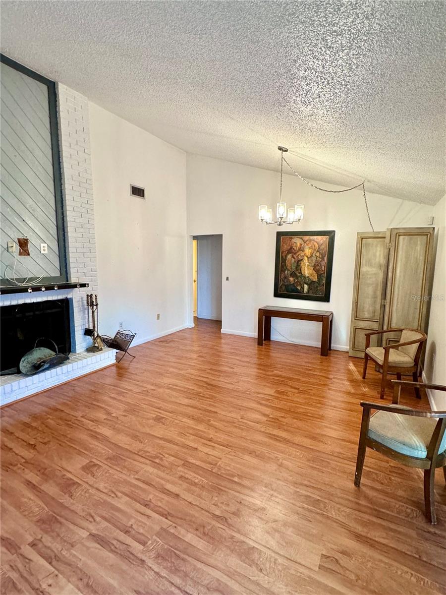 3857 DOVEHOLLOW DRIVE