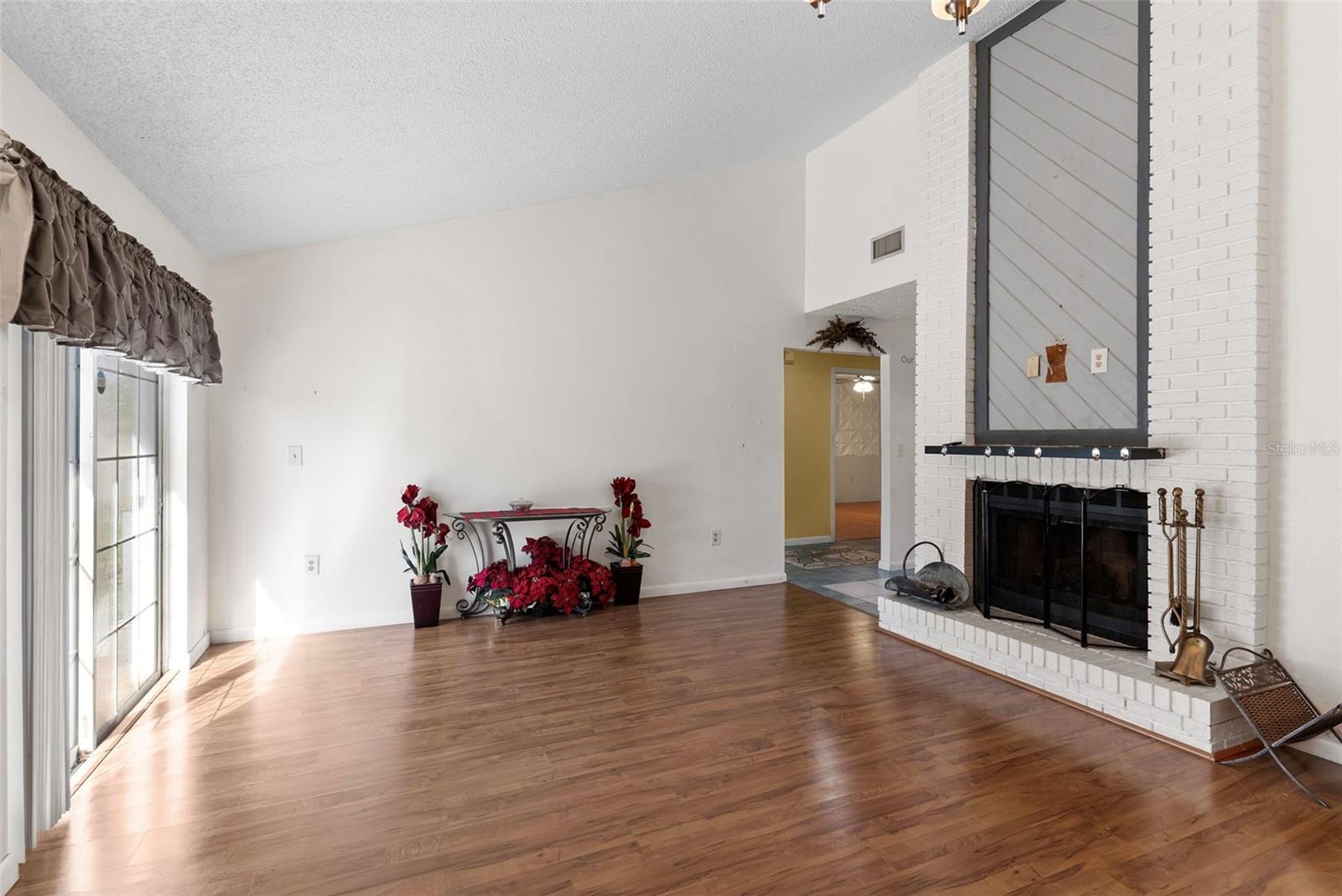 3857 DOVEHOLLOW DRIVE