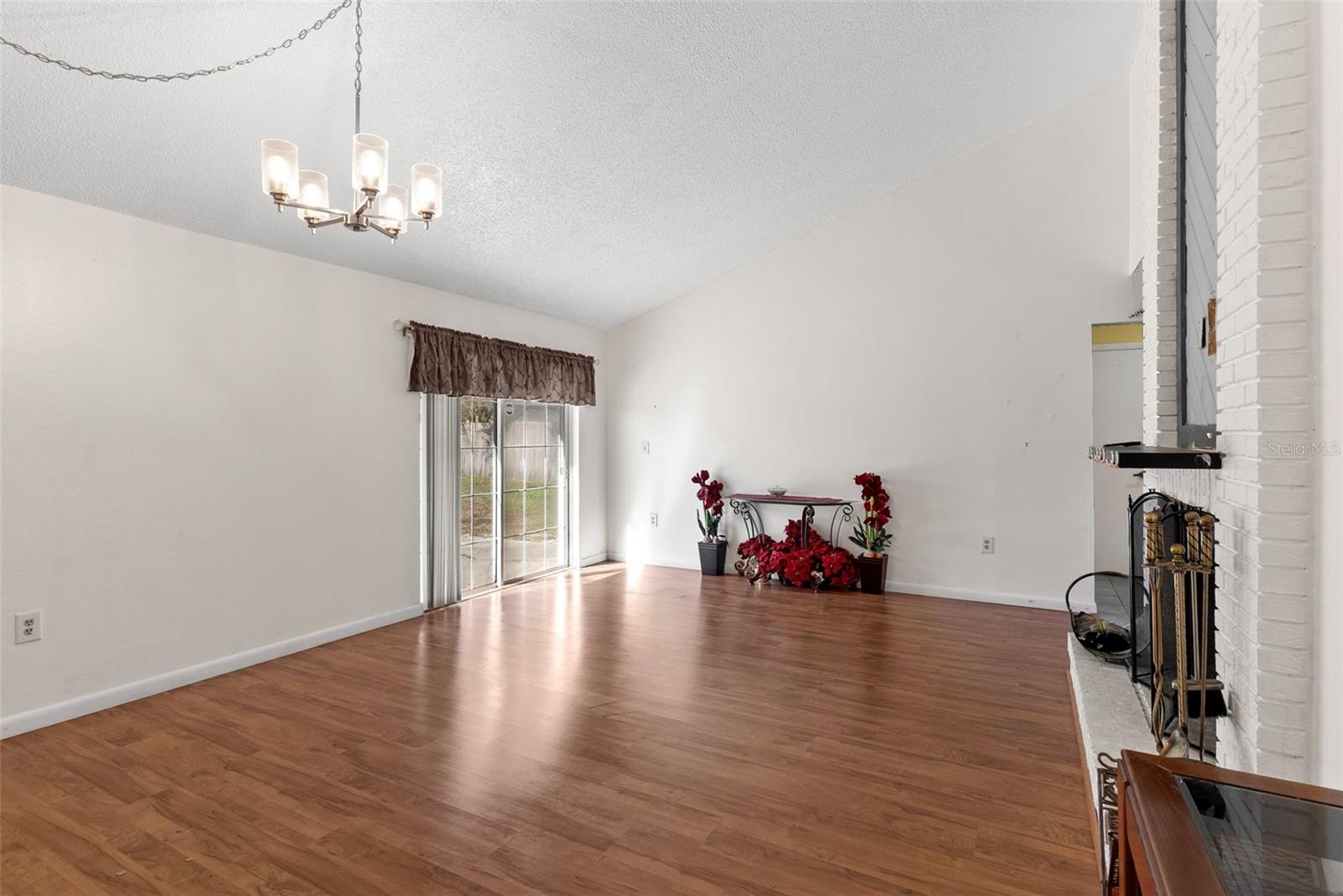 3857 DOVEHOLLOW DRIVE