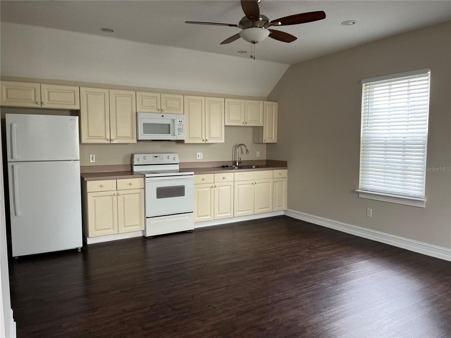 Beautiful One bedroom one bath garage apartment in the desirable Celebration Florida! Located directly across the street from the North Village pavilion, pool and park. Water and Electric are included in this unit. Harwood flooring in the kitchen and living area.