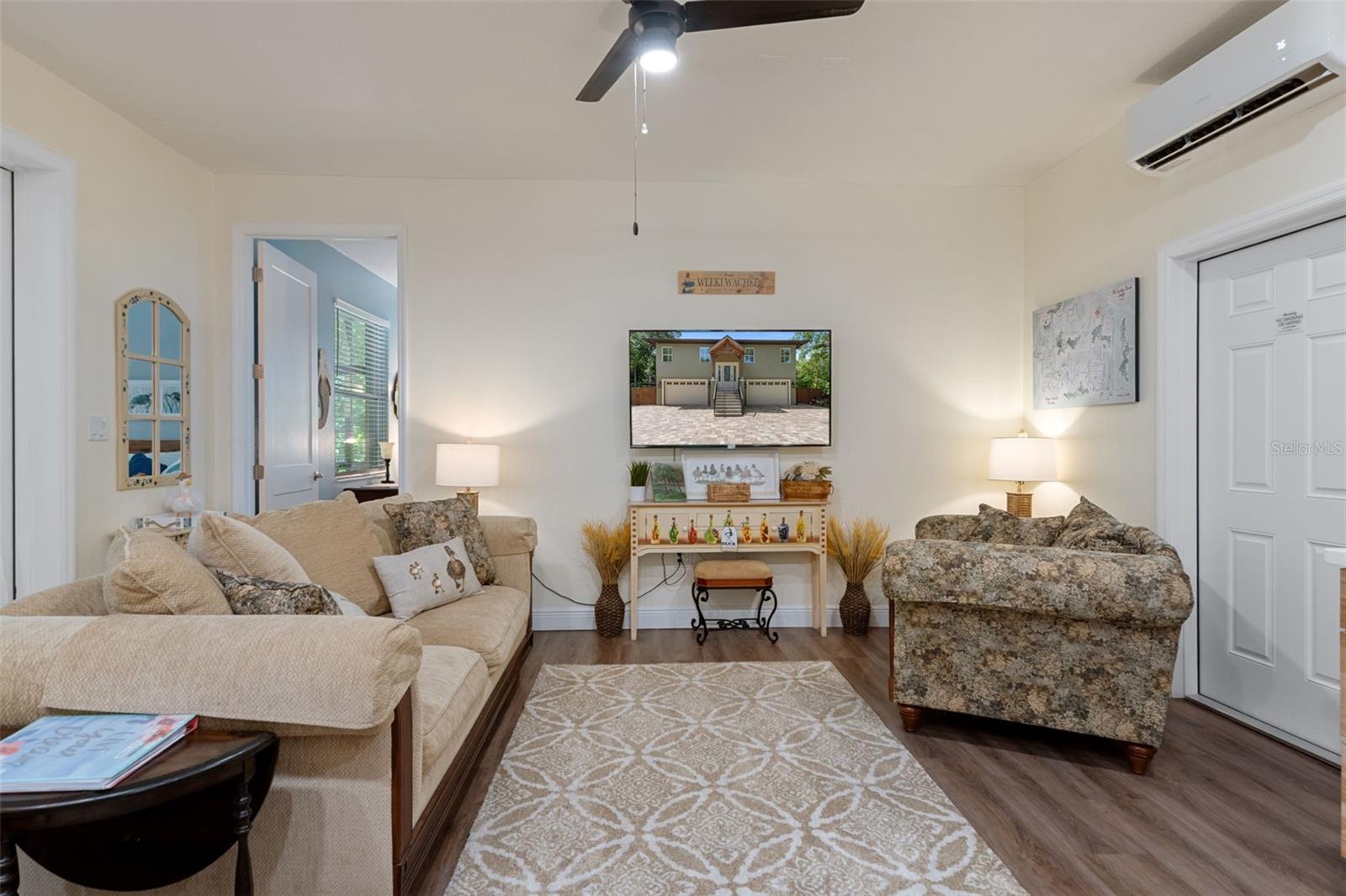 BOULDEN REPLAT WEEKI WACHEE RIVER RETREATS - Residential