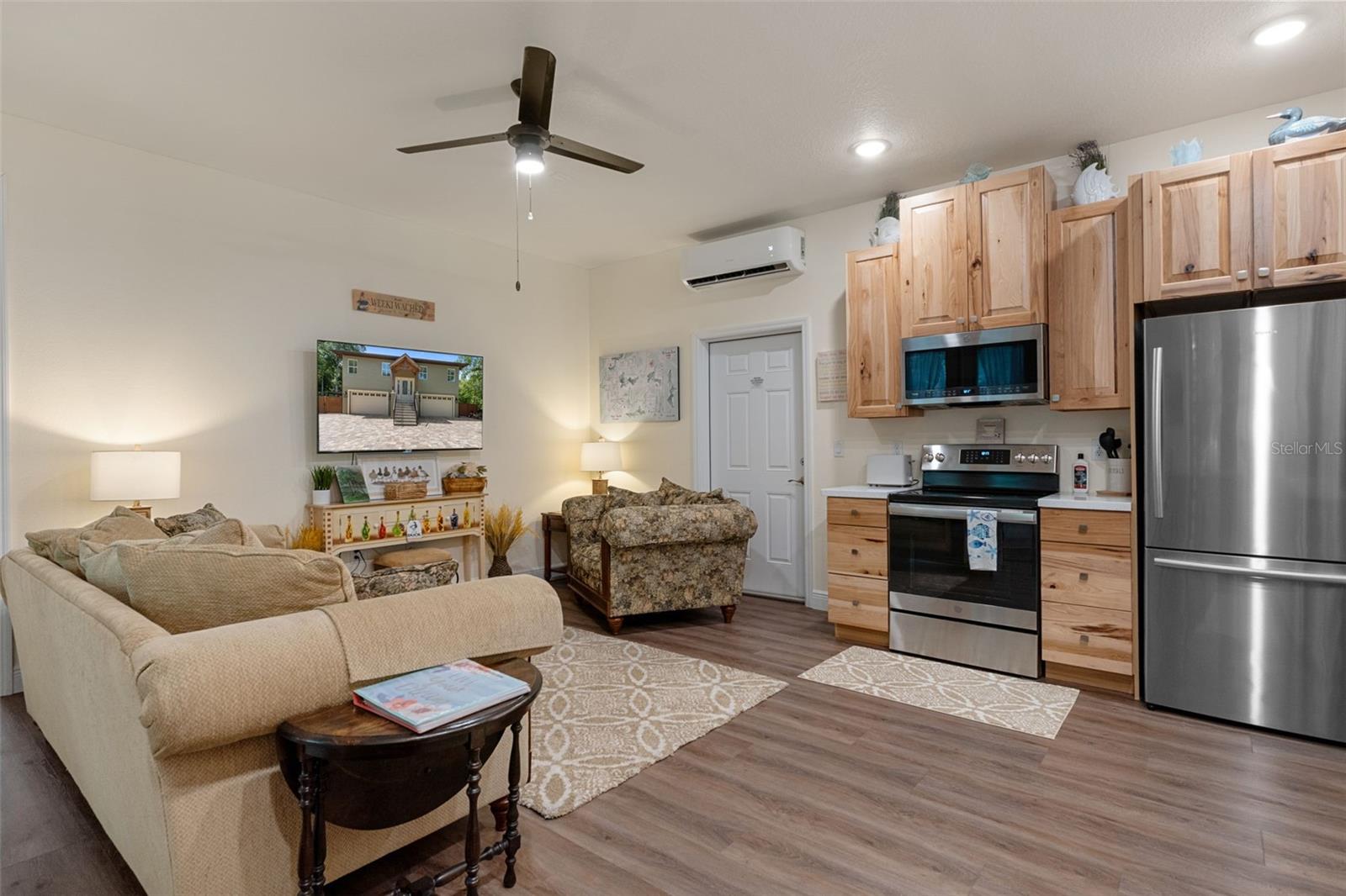 BOULDEN REPLAT WEEKI WACHEE RIVER RETREATS - Residential