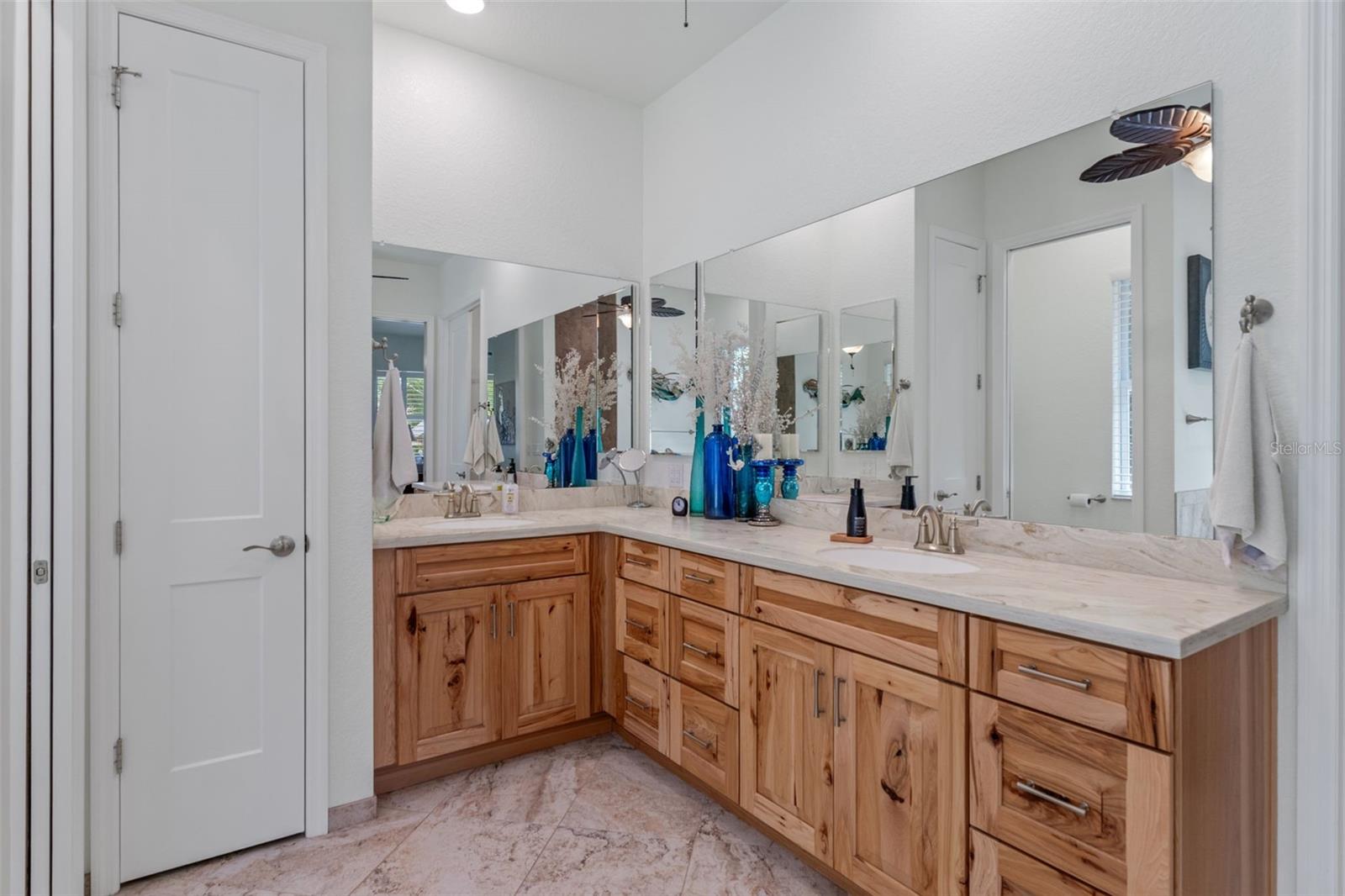 BOULDEN REPLAT WEEKI WACHEE RIVER RETREATS - Residential