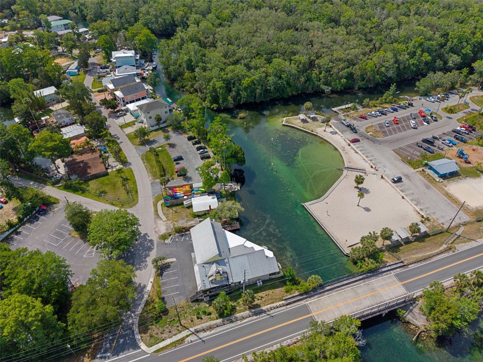 BOULDEN REPLAT WEEKI WACHEE RIVER RETREATS - Residential
