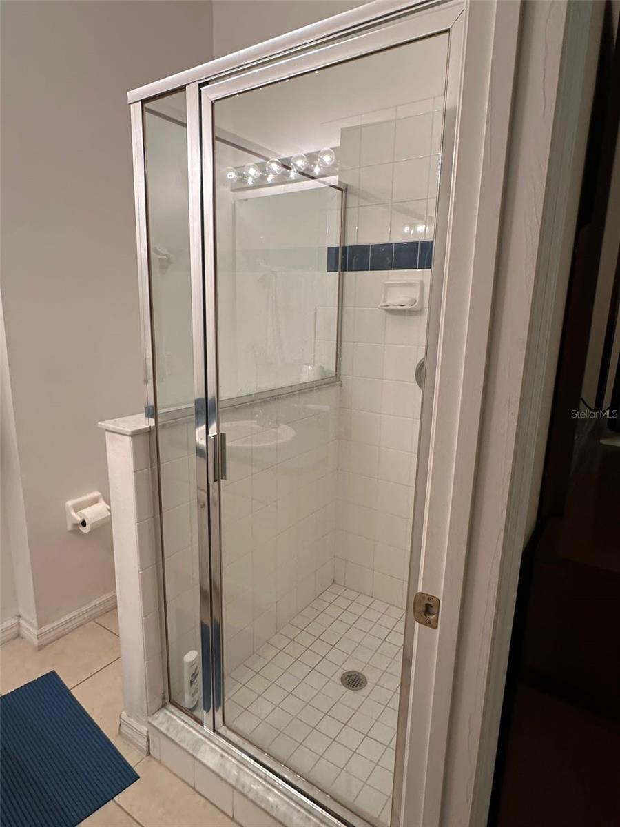 SUNSET LAKES PH 01 - Residential