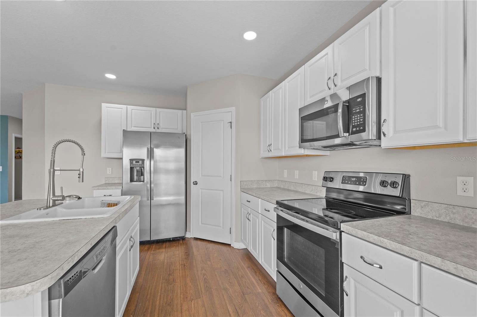 EAGLE POINTE PH III SUB - Residential