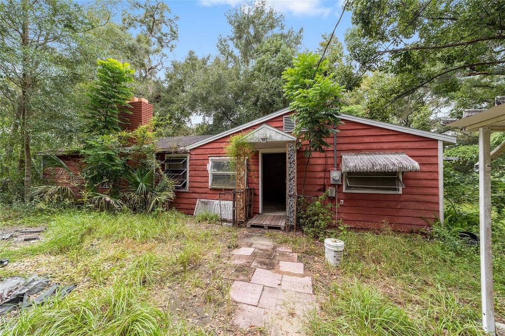 Photo of 1350 SE 173rd Court, Silver Springs, FL 34488 (MLS # OM714726)