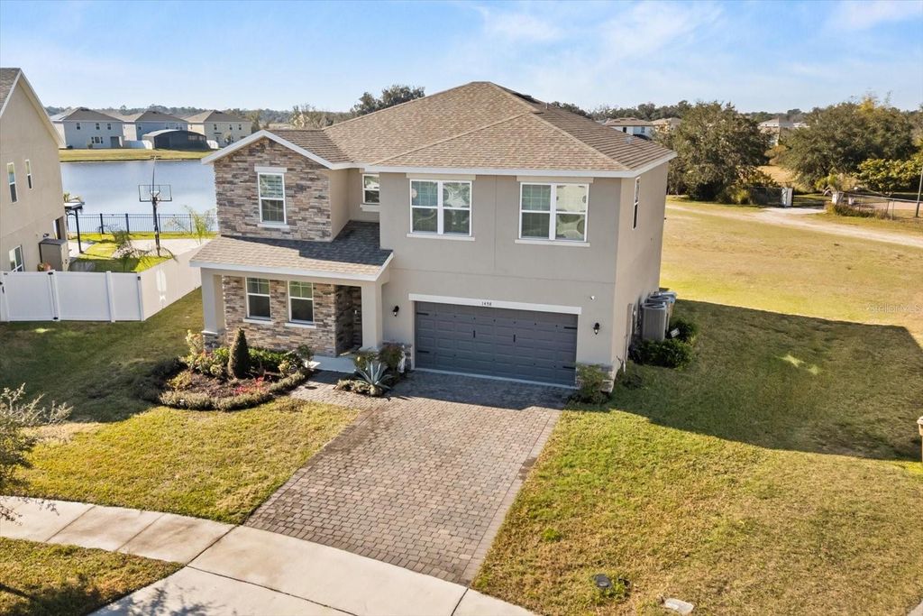 Photo of 1458 Flatwood Street, Saint Cloud, FL 34771 (MLS # S5142857)