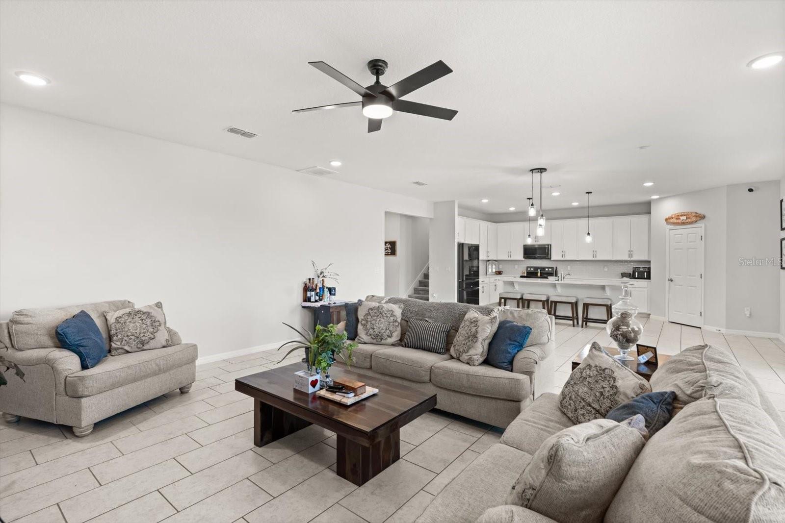 1458 FLATWOOD STREET