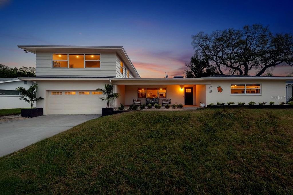 Photo of 2347 Watrous Drive, Dunedin, FL 34698 (MLS # TB8485221)